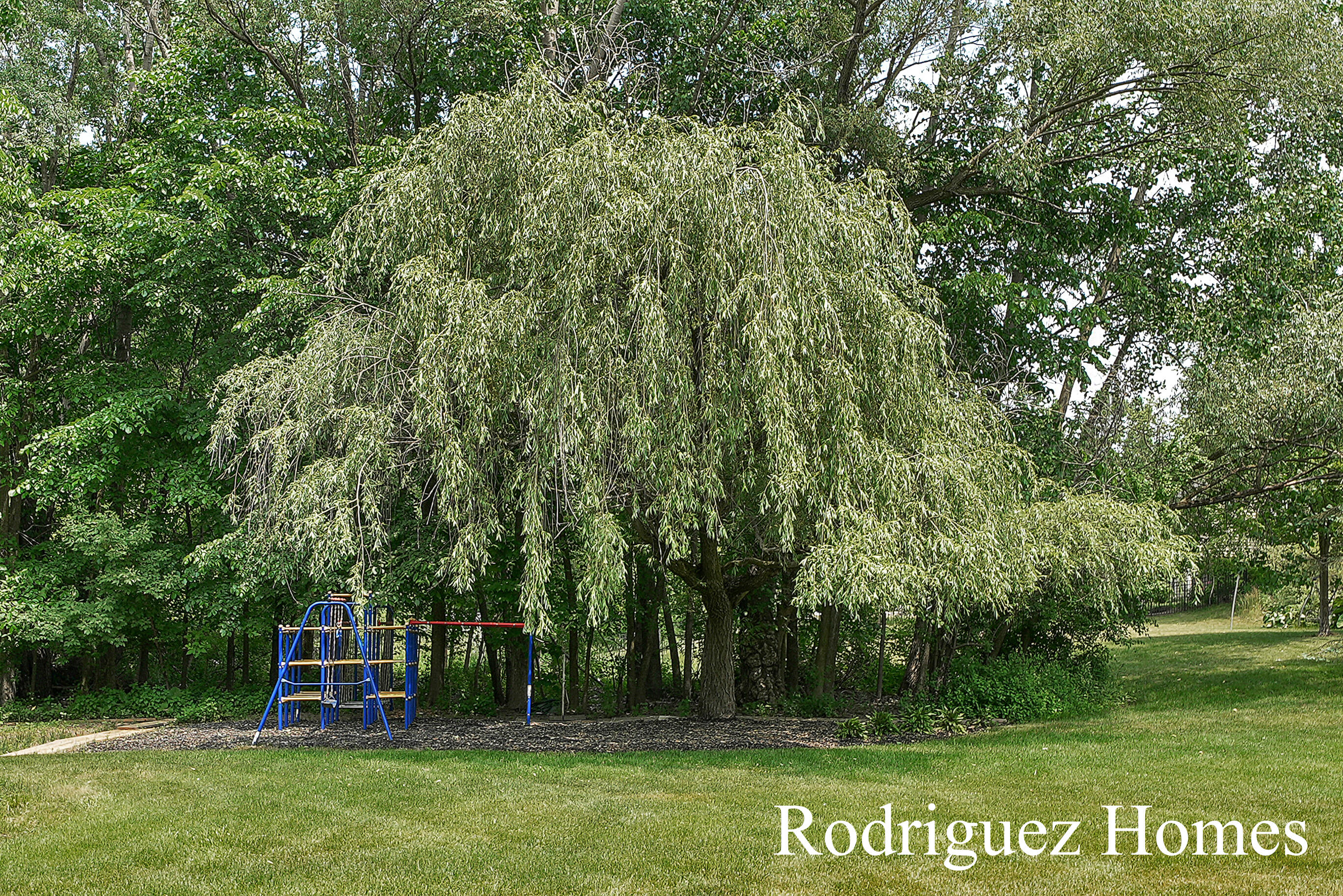 815 Bradford Hollow Drive NE