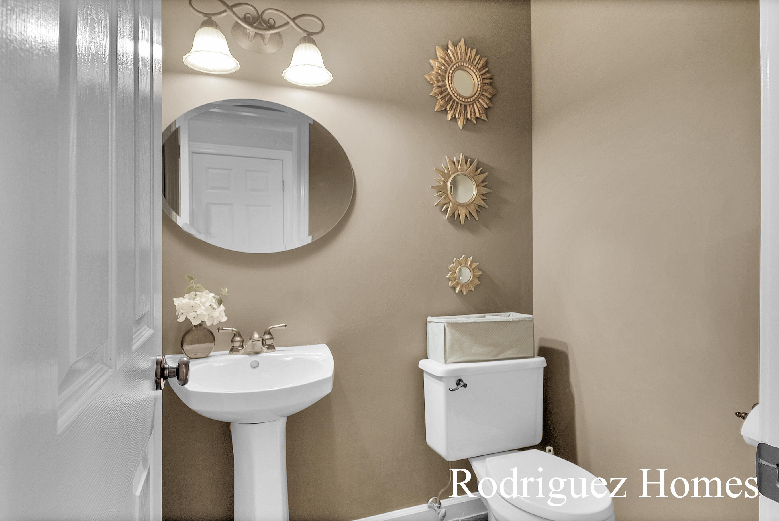 815 Bradford Hollow Drive NE