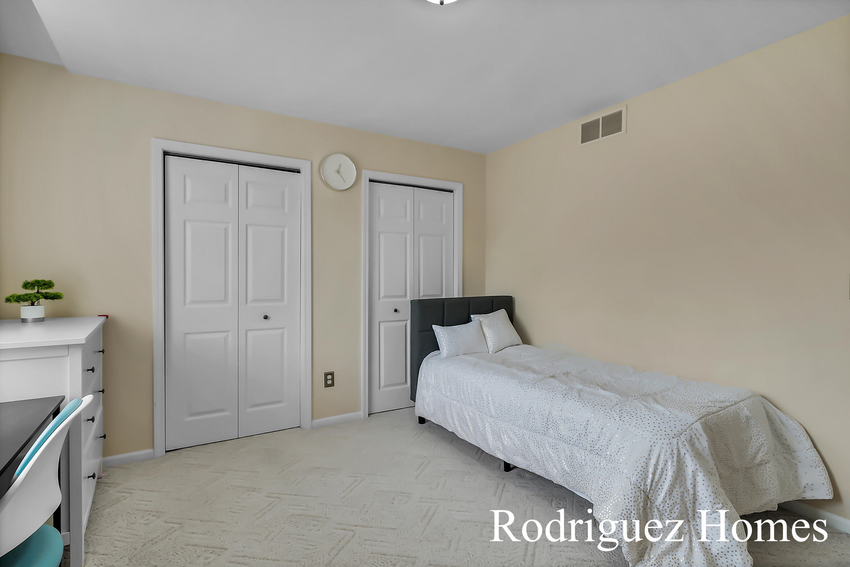 815 Bradford Hollow Drive NE