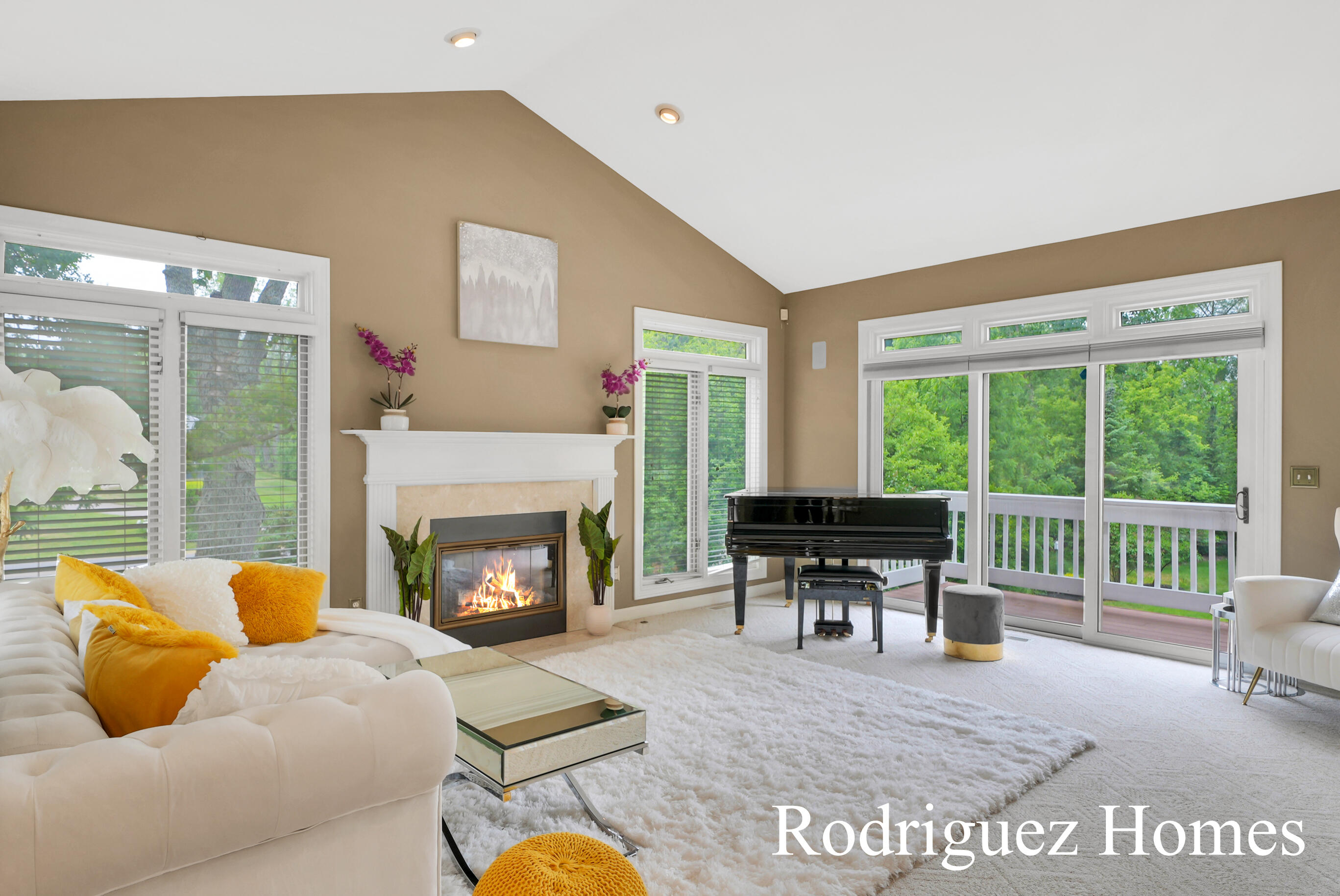 815 Bradford Hollow Drive NE