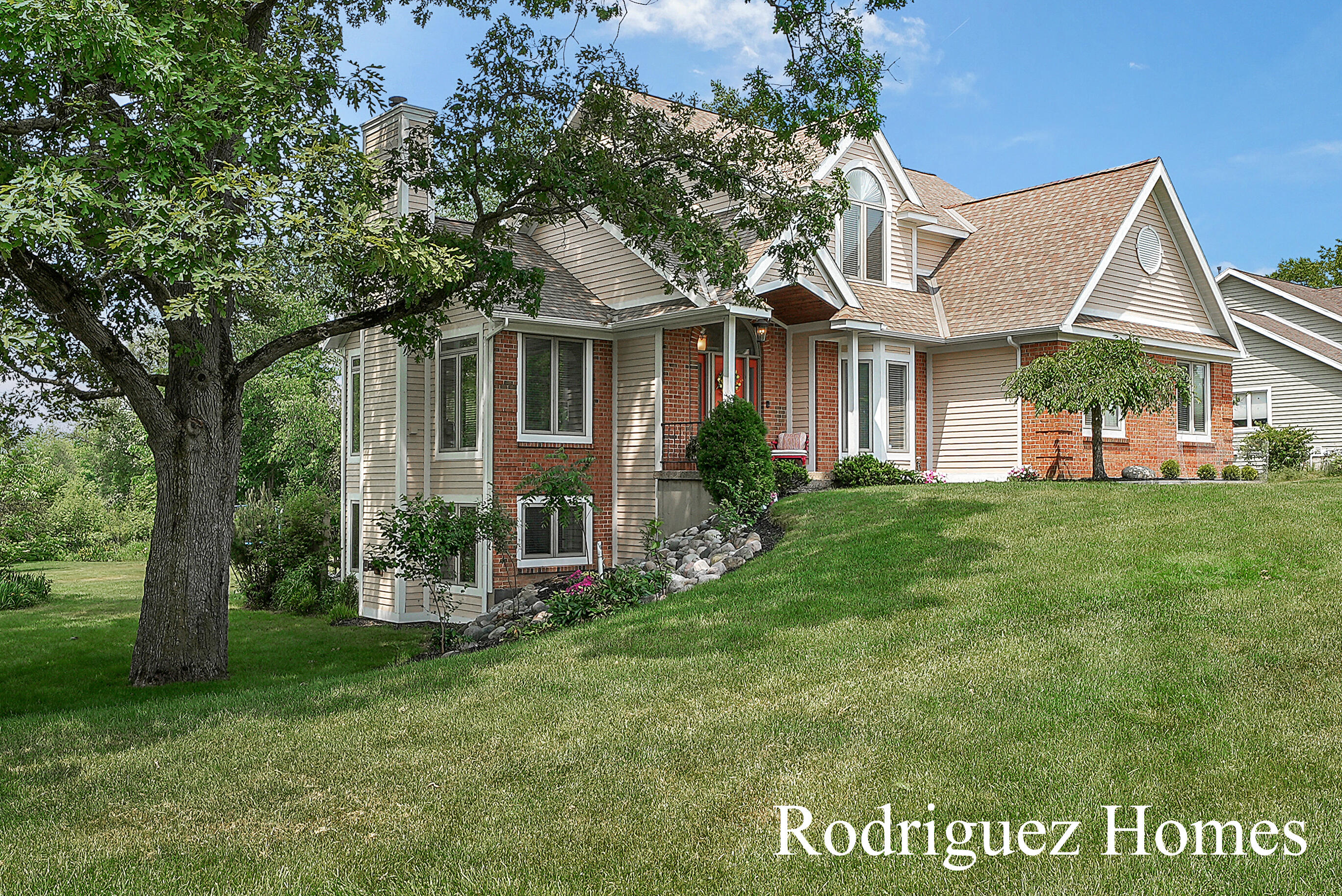 815 Bradford Hollow Drive NE