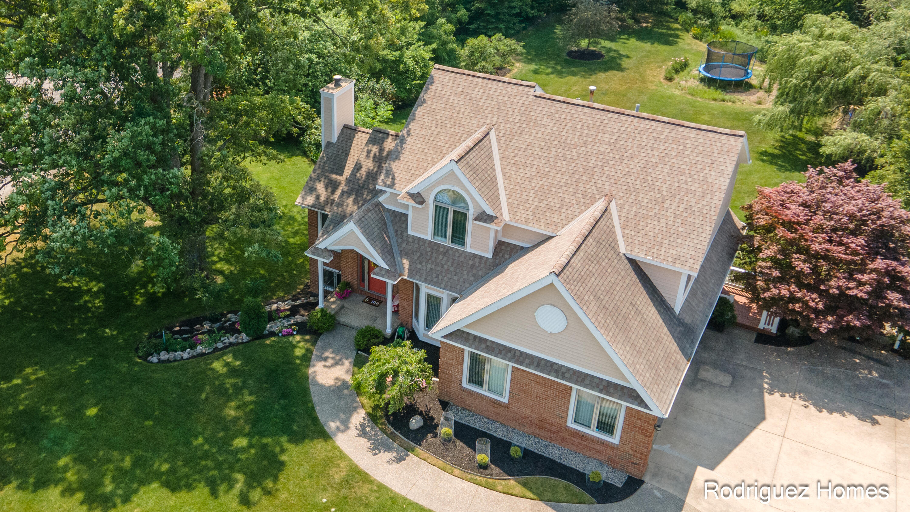 815 Bradford Hollow Drive NE