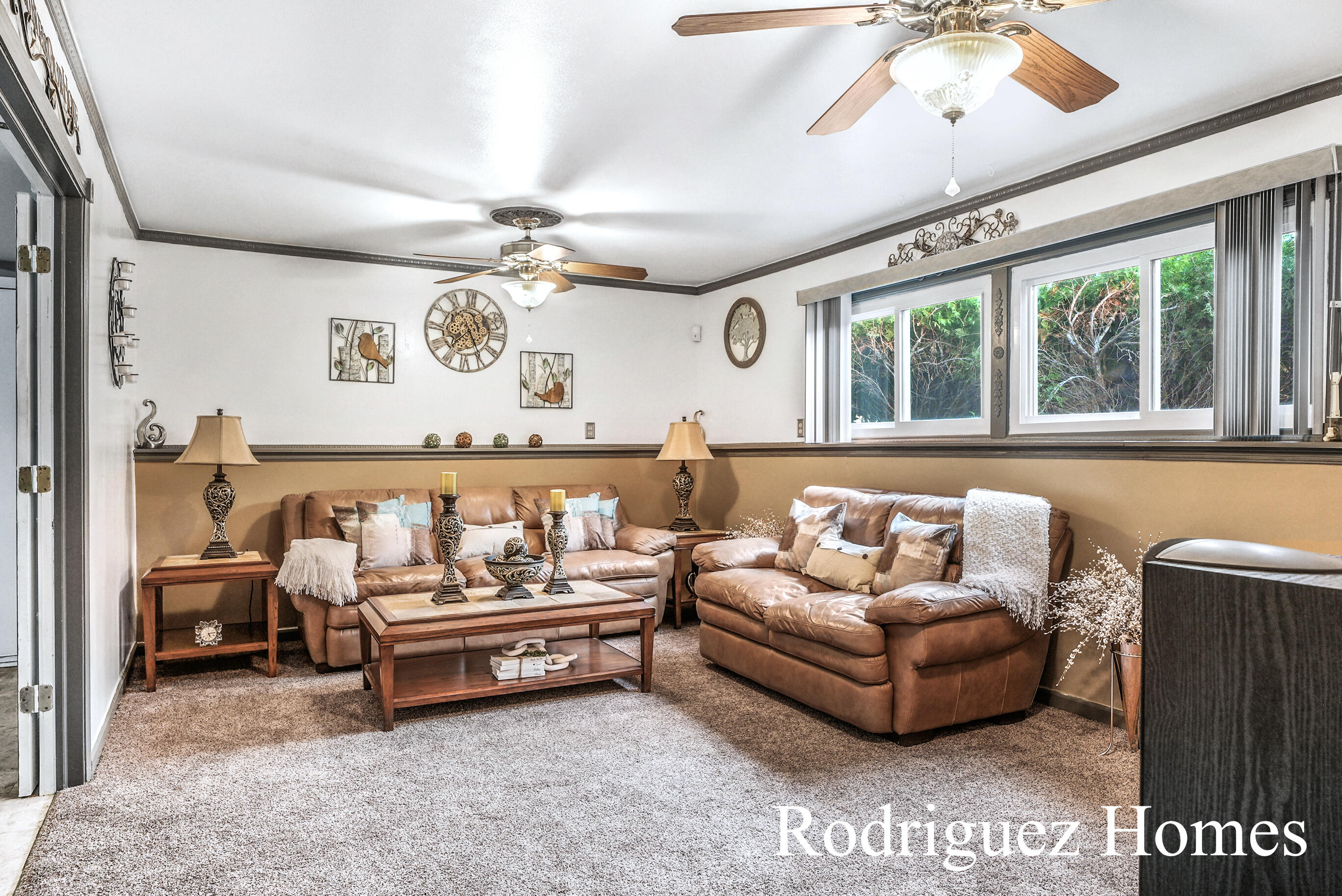 942 Bellewood Drive SE