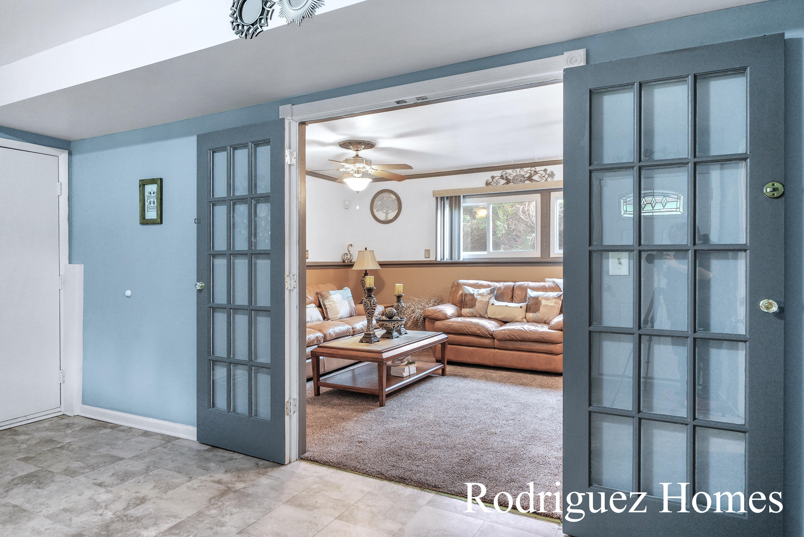 942 Bellewood Drive SE