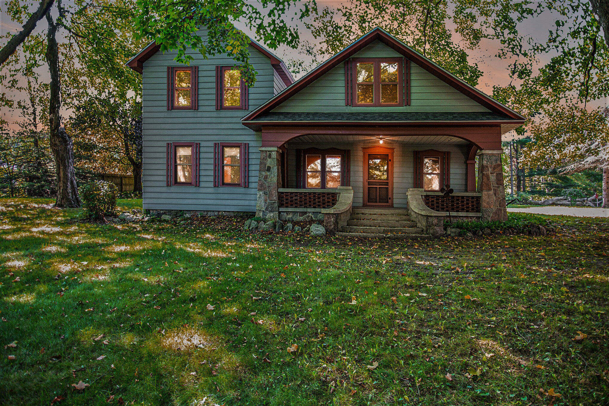 2716 13 Mile Road NE