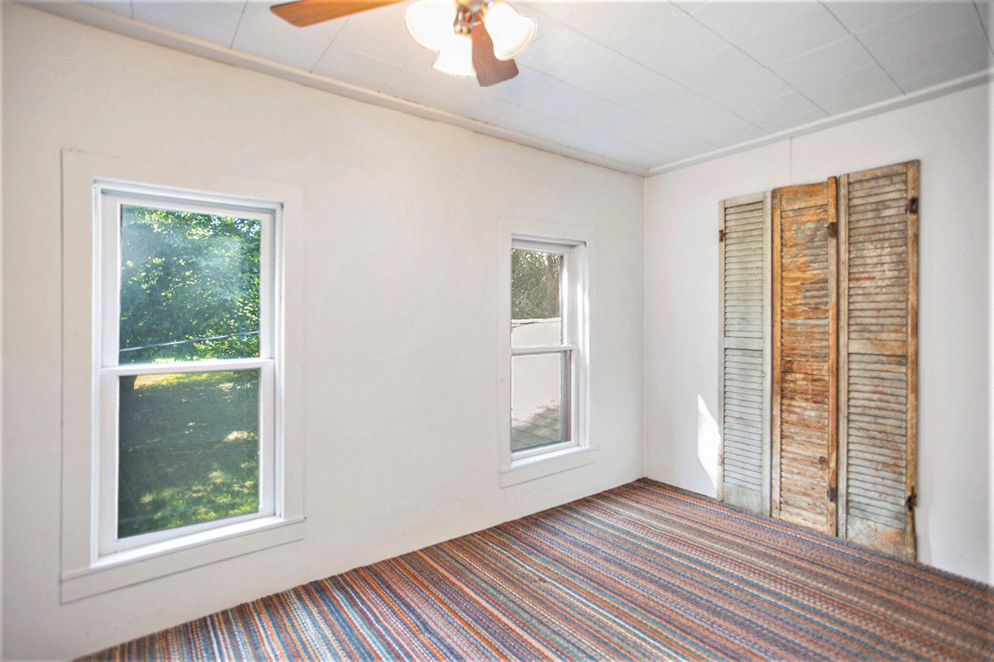 2716 13 Mile Road NE