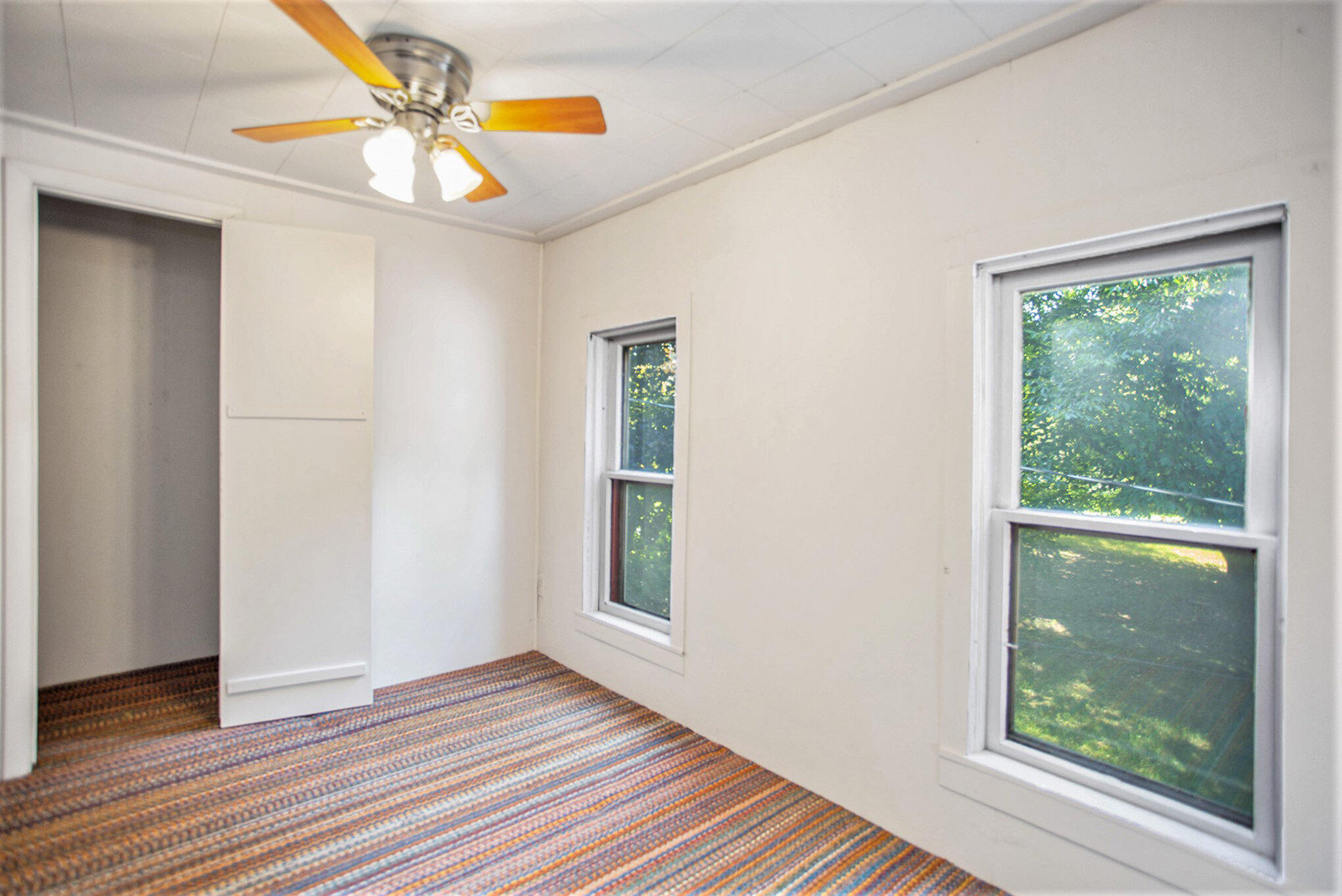 2716 13 Mile Road NE