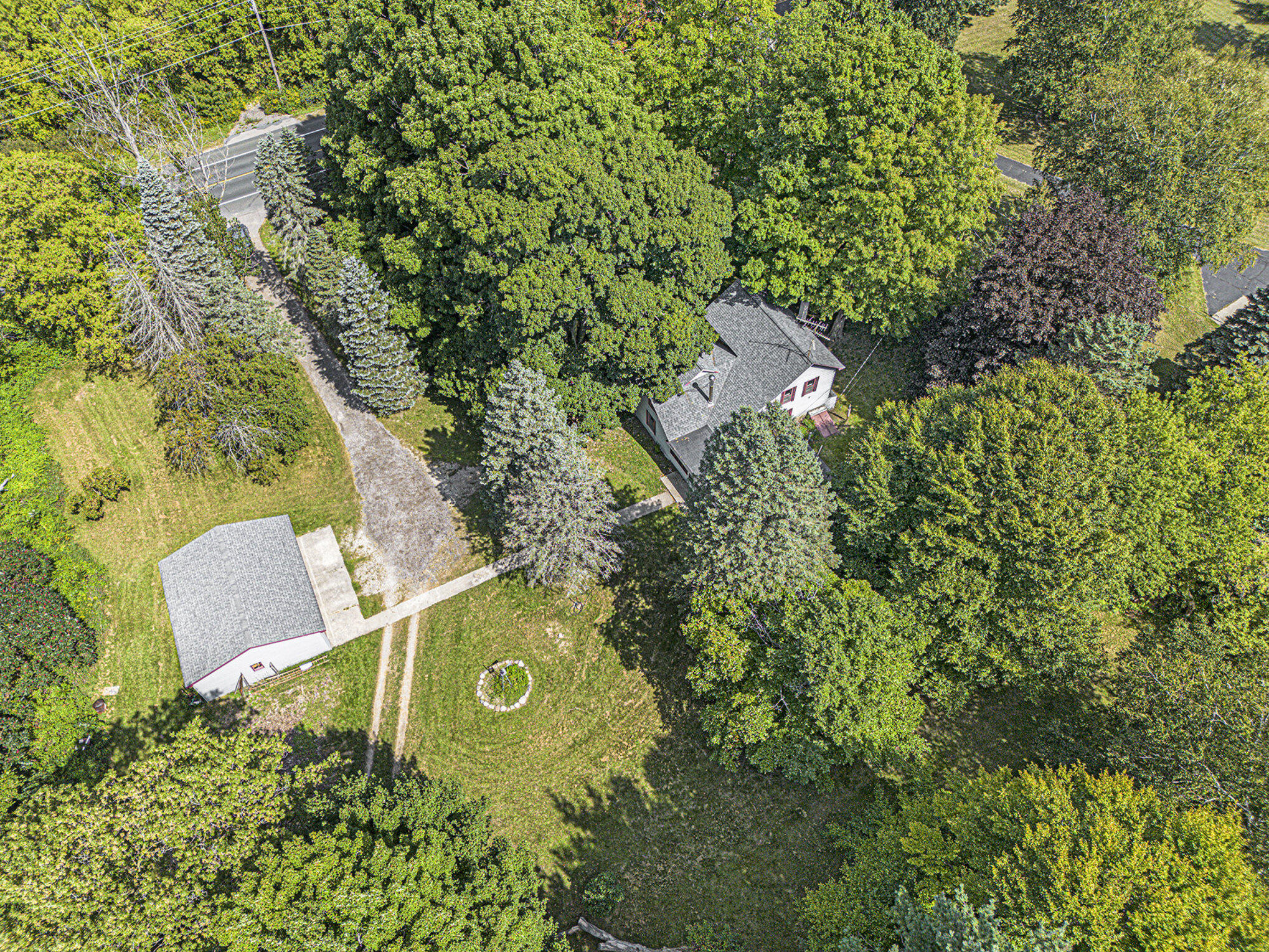 2716 13 Mile Road NE