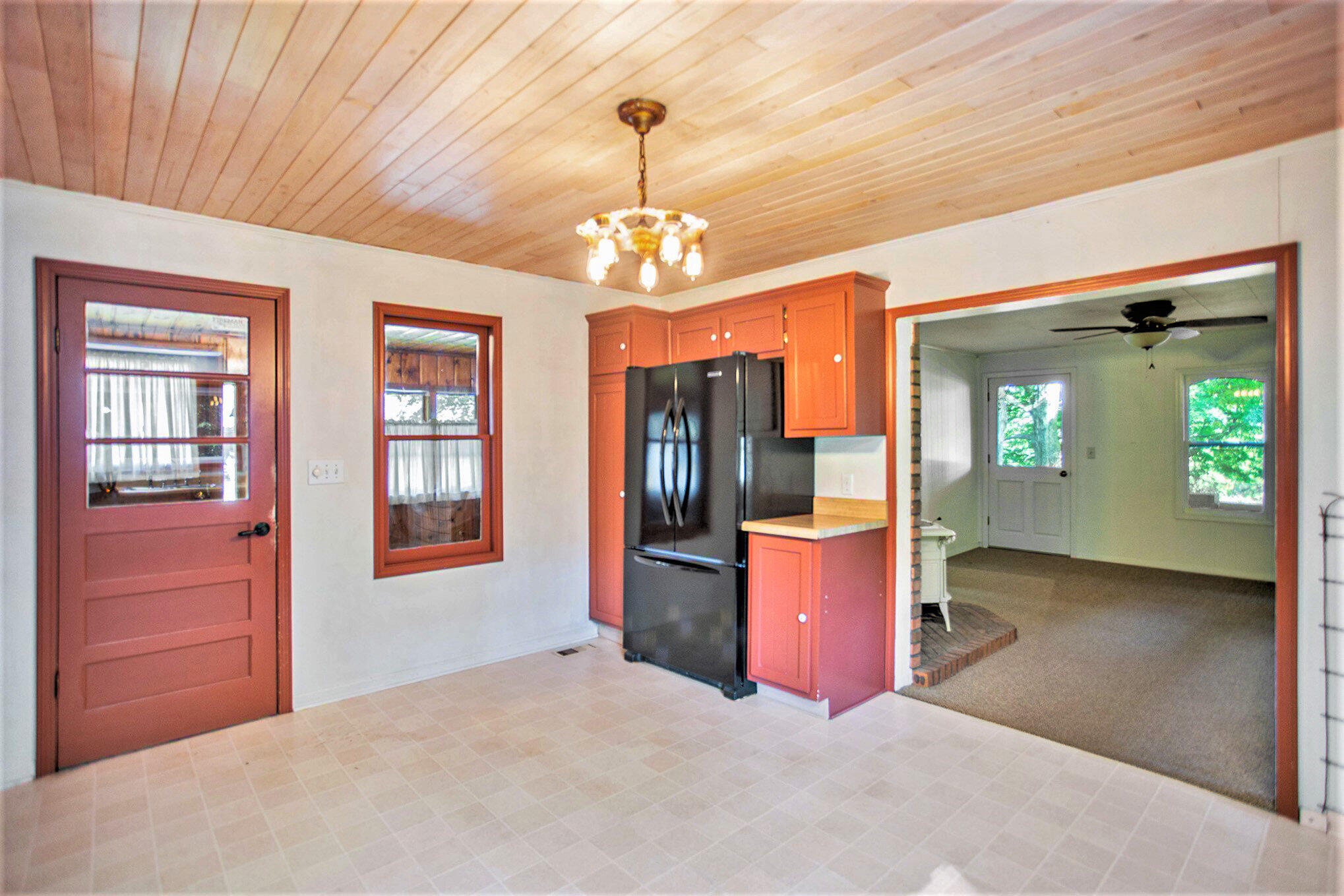 2716 13 Mile Road NE