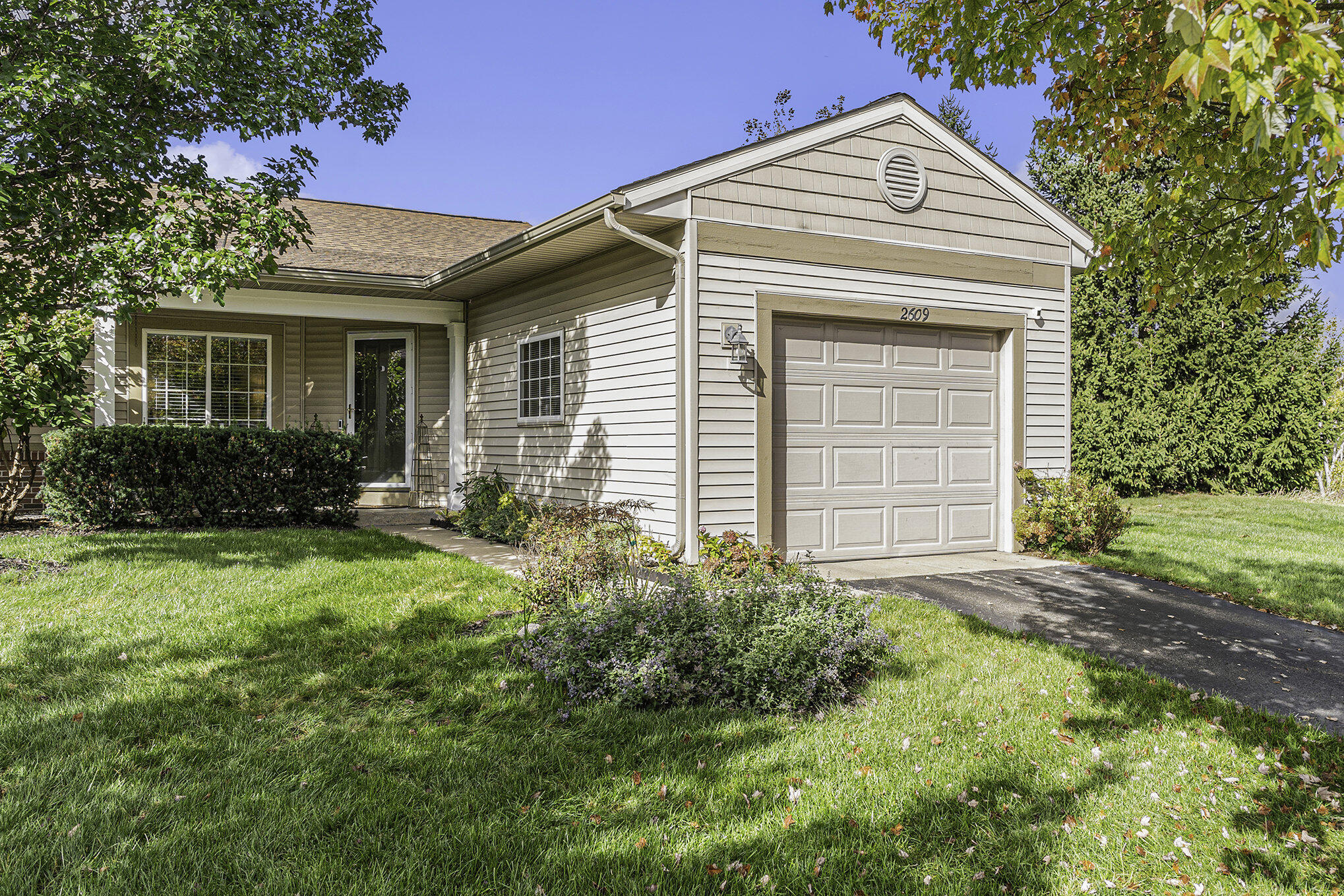 2609 Cascade Place Drive