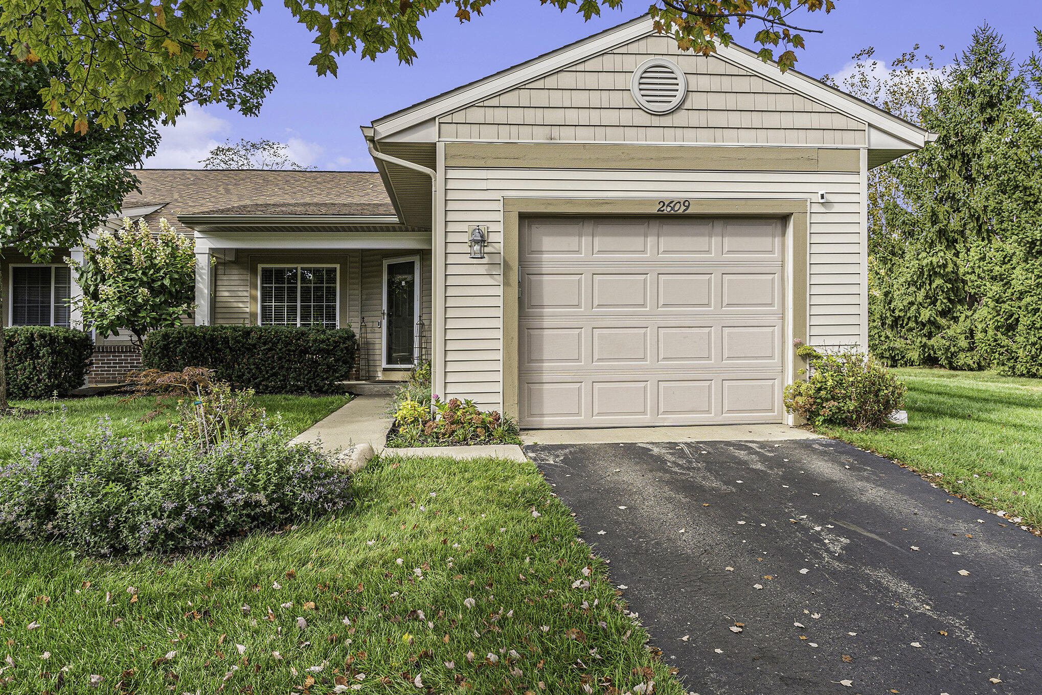 2609 Cascade Place Drive