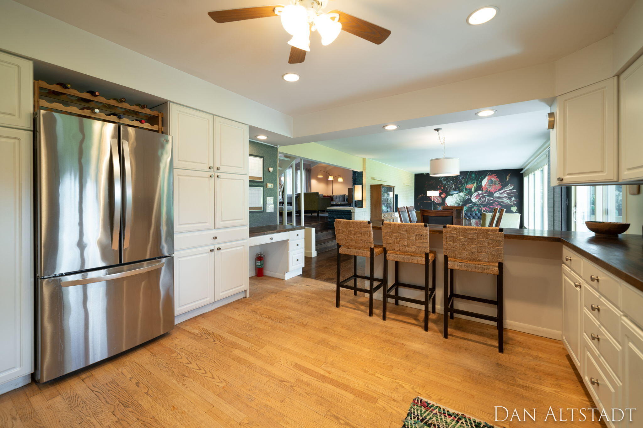 211 Greenbrier Drive SE
