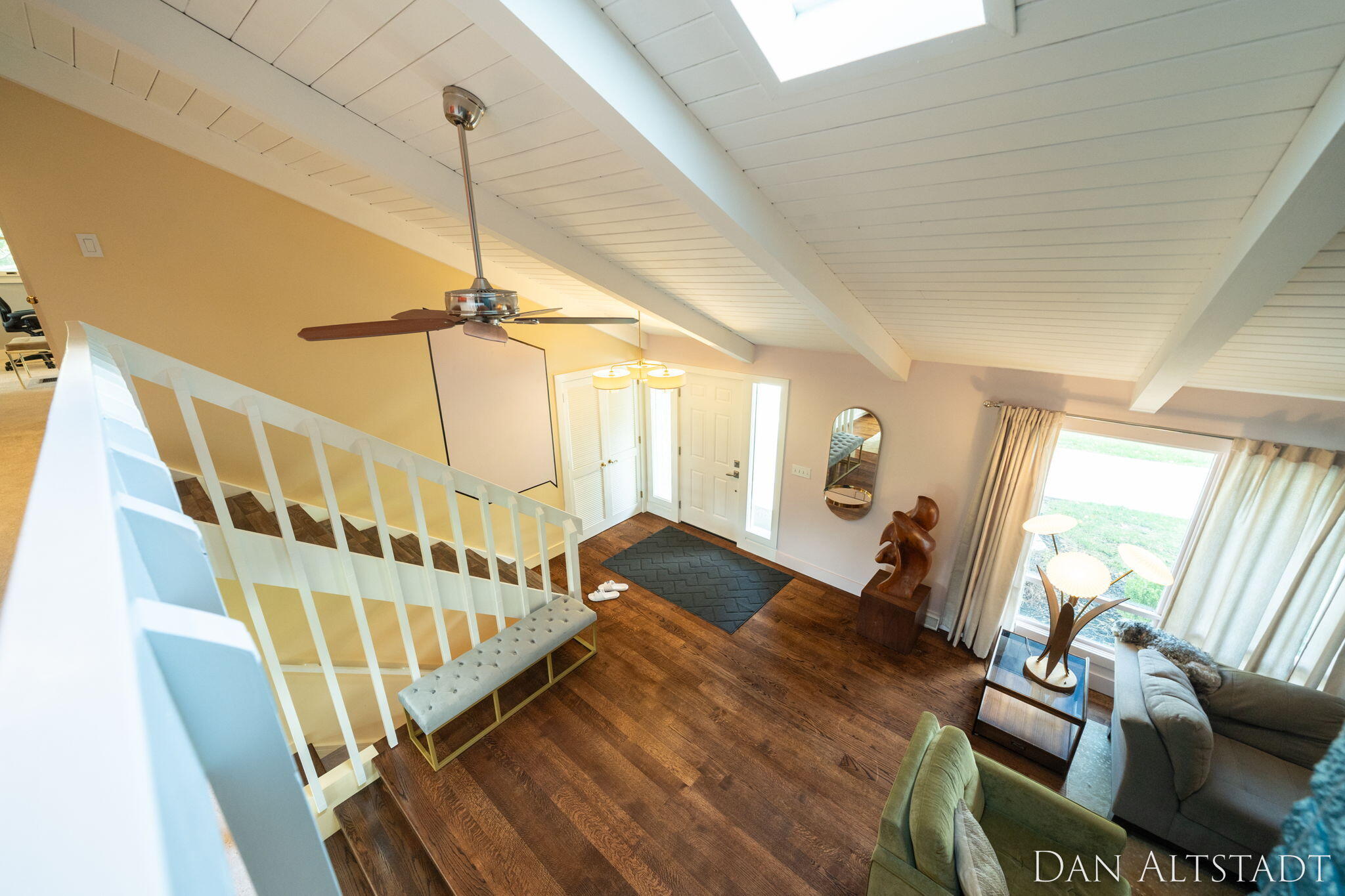 211 Greenbrier Drive SE