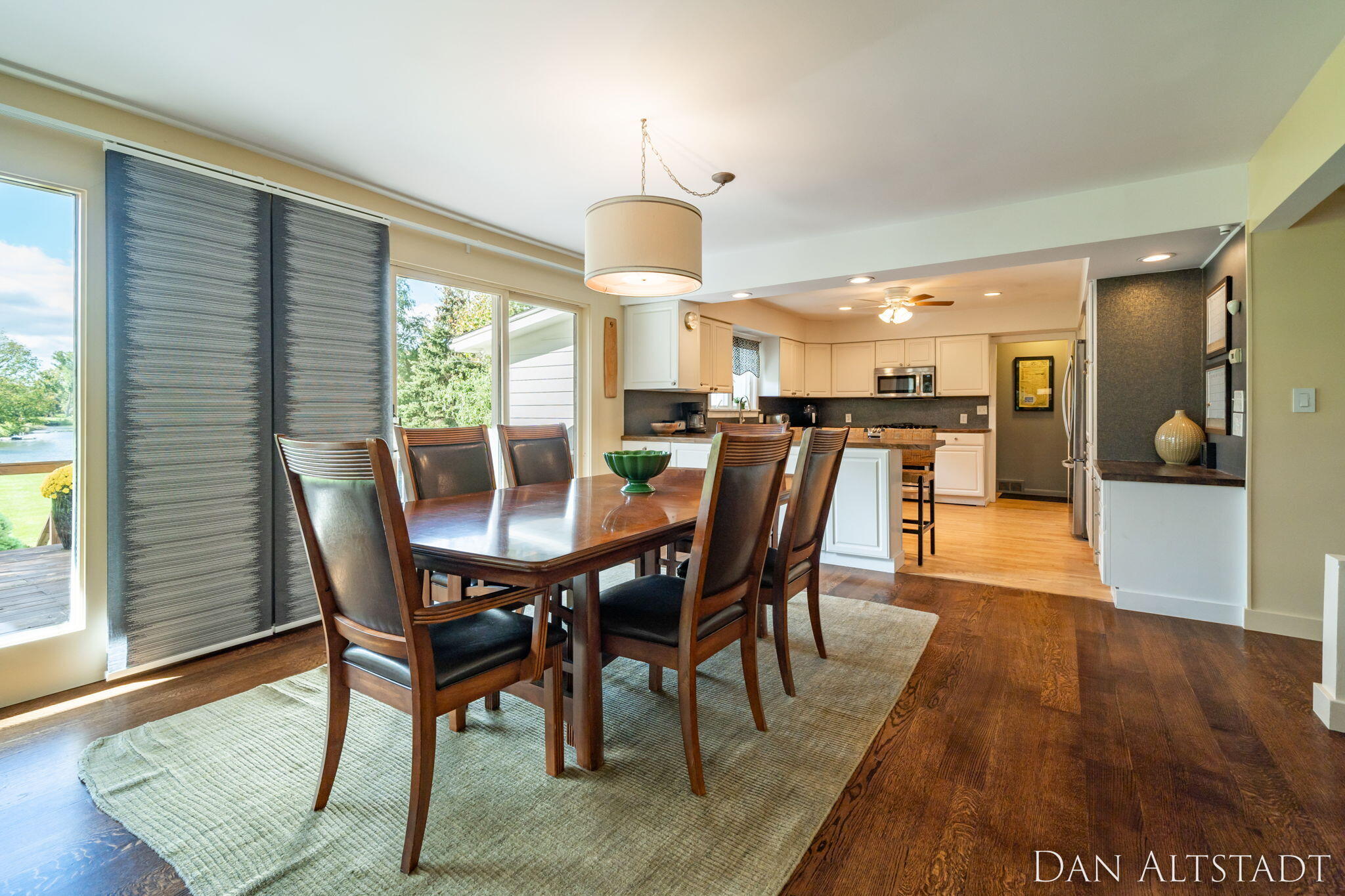 211 Greenbrier Drive SE