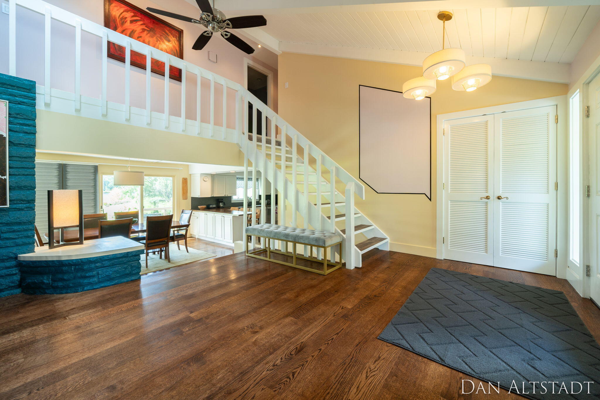 211 Greenbrier Drive SE