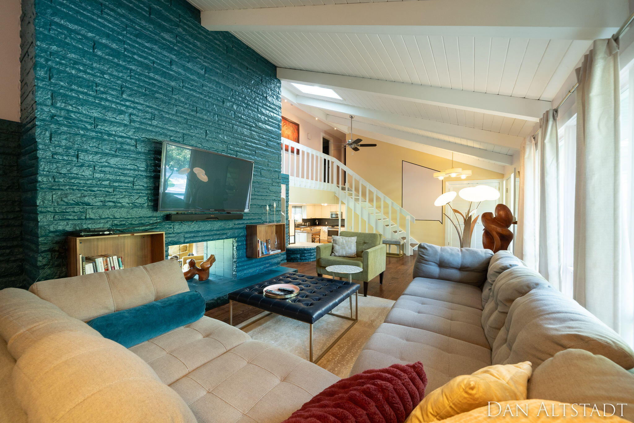 211 Greenbrier Drive SE