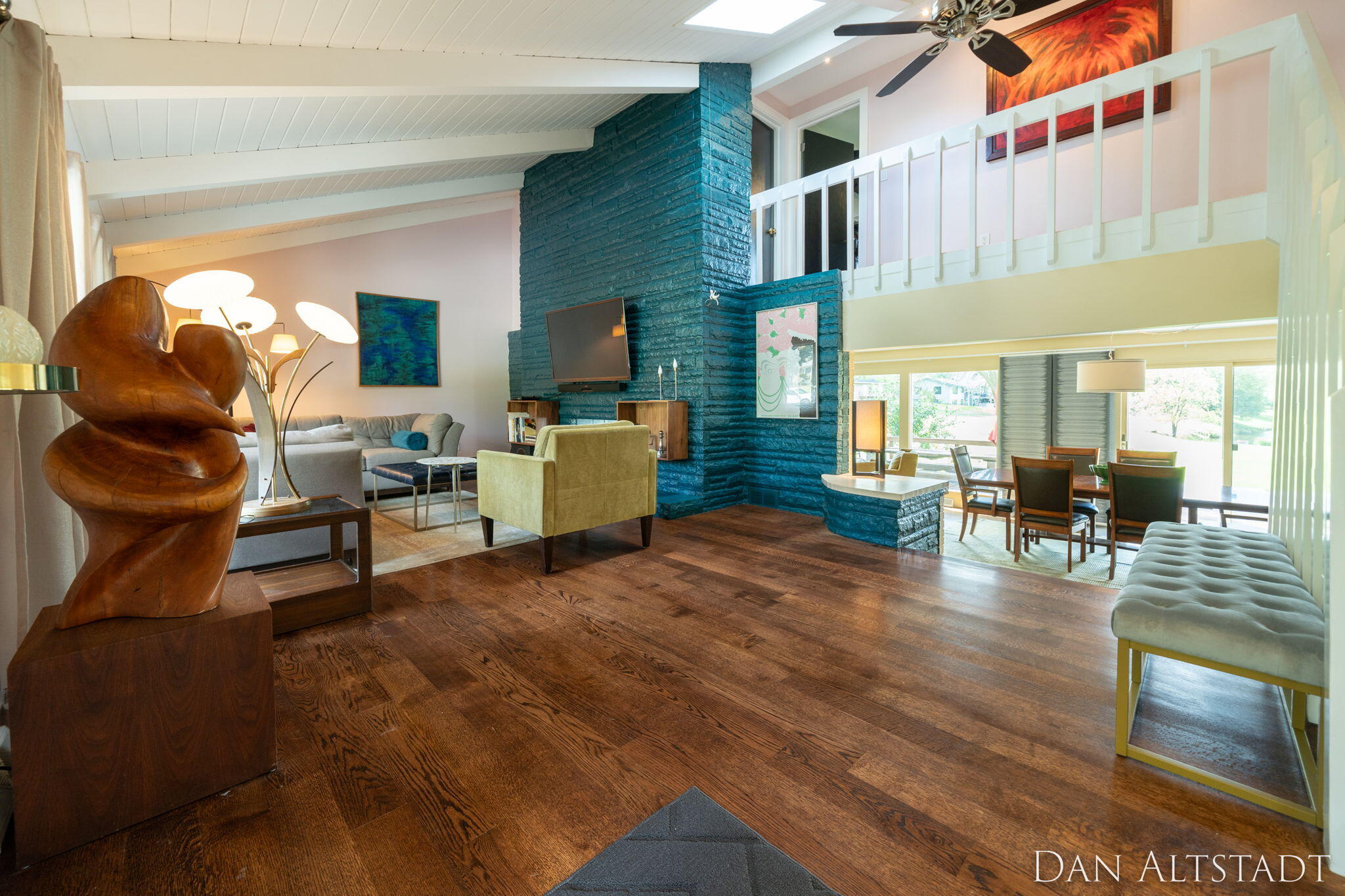211 Greenbrier Drive SE