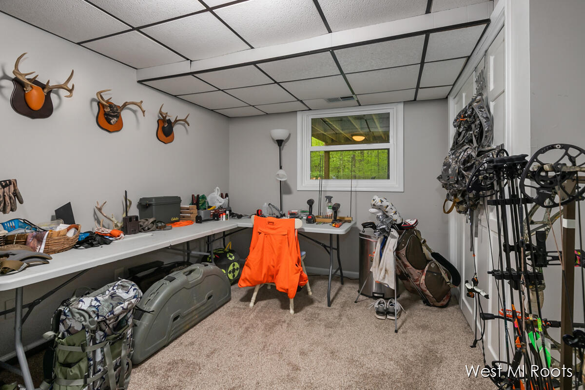 3242 Paris Park Drive SE