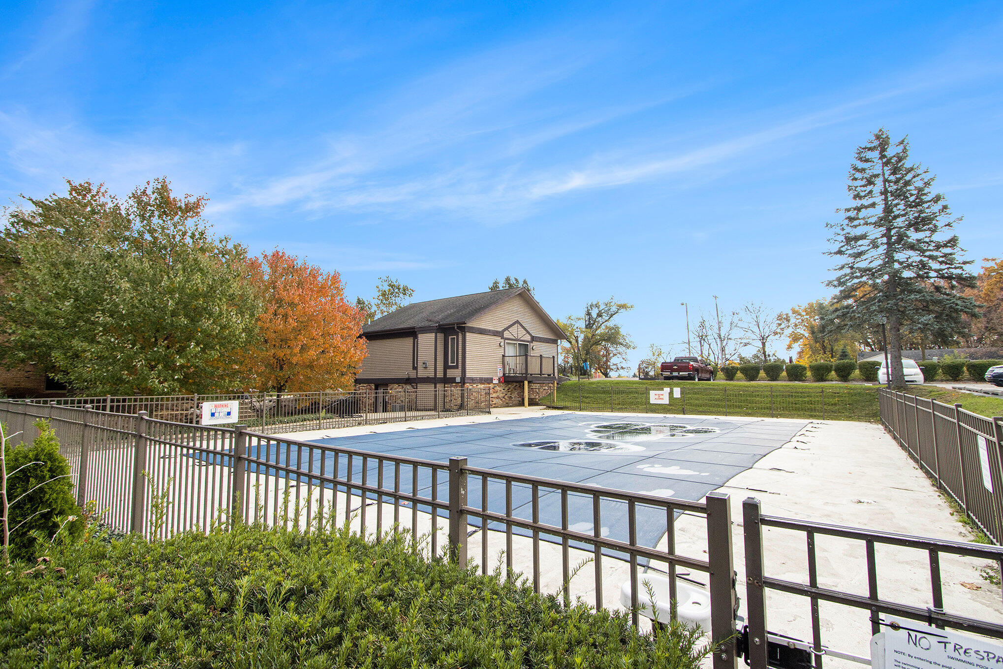 742 W Kilgore Road, 201