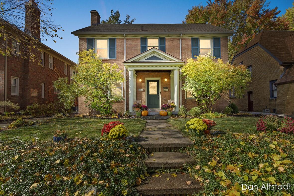 1031 Iroquois Drive SE