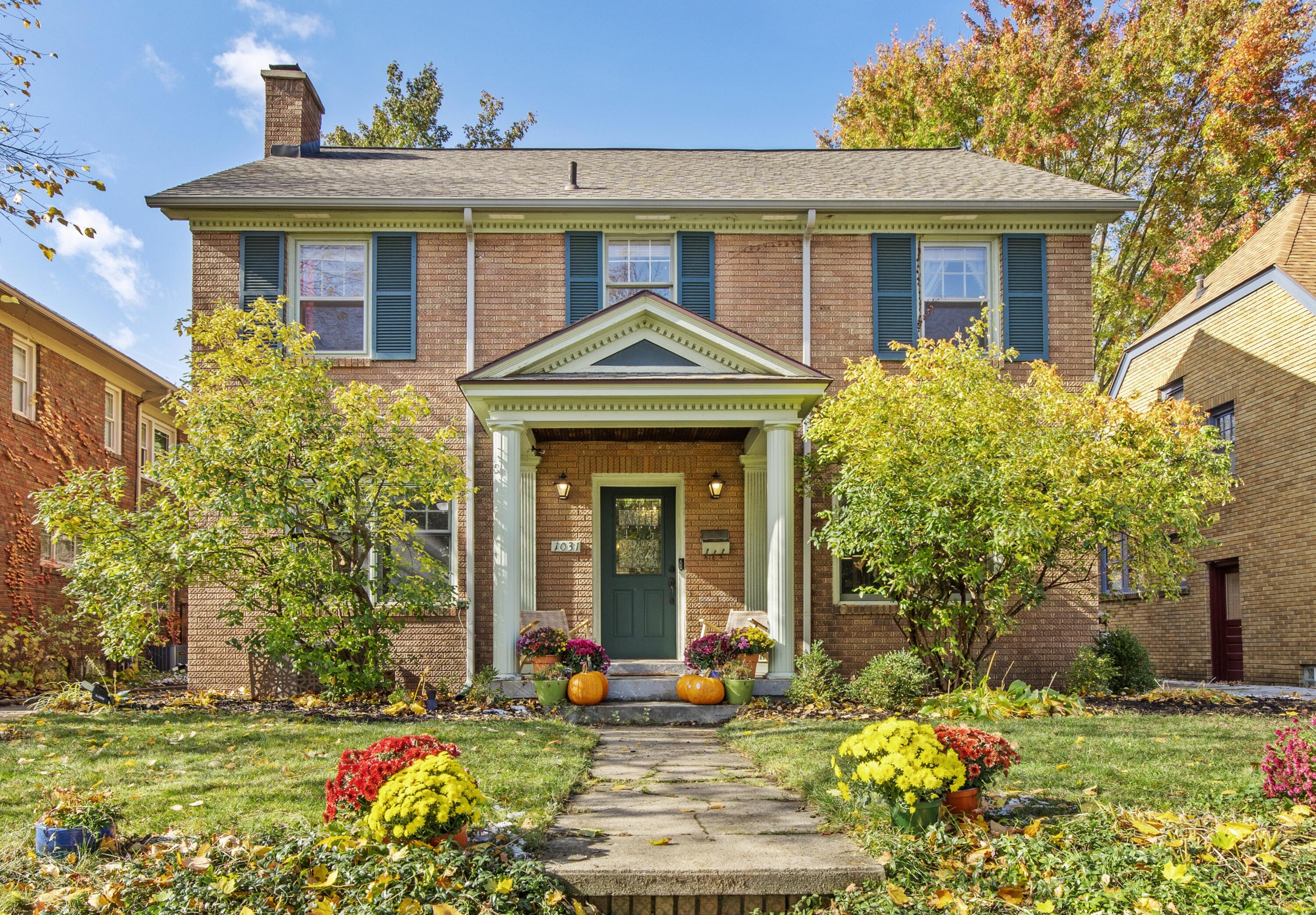 1031 Iroquois Drive SE