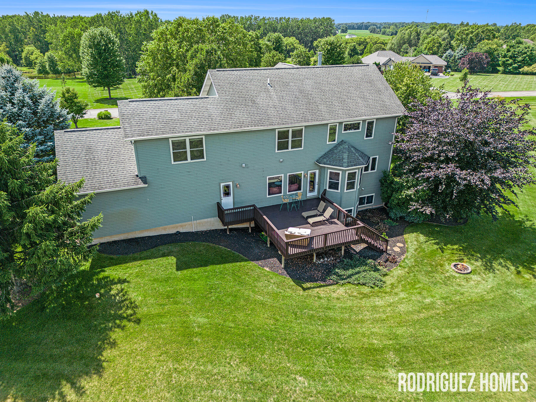 10600 Whispering Waters Lane SE