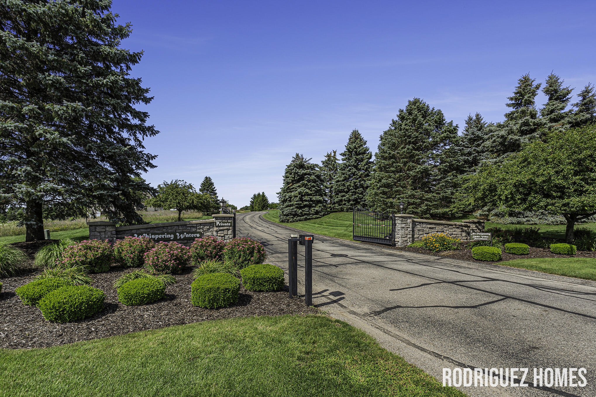 10600 Whispering Waters Lane SE