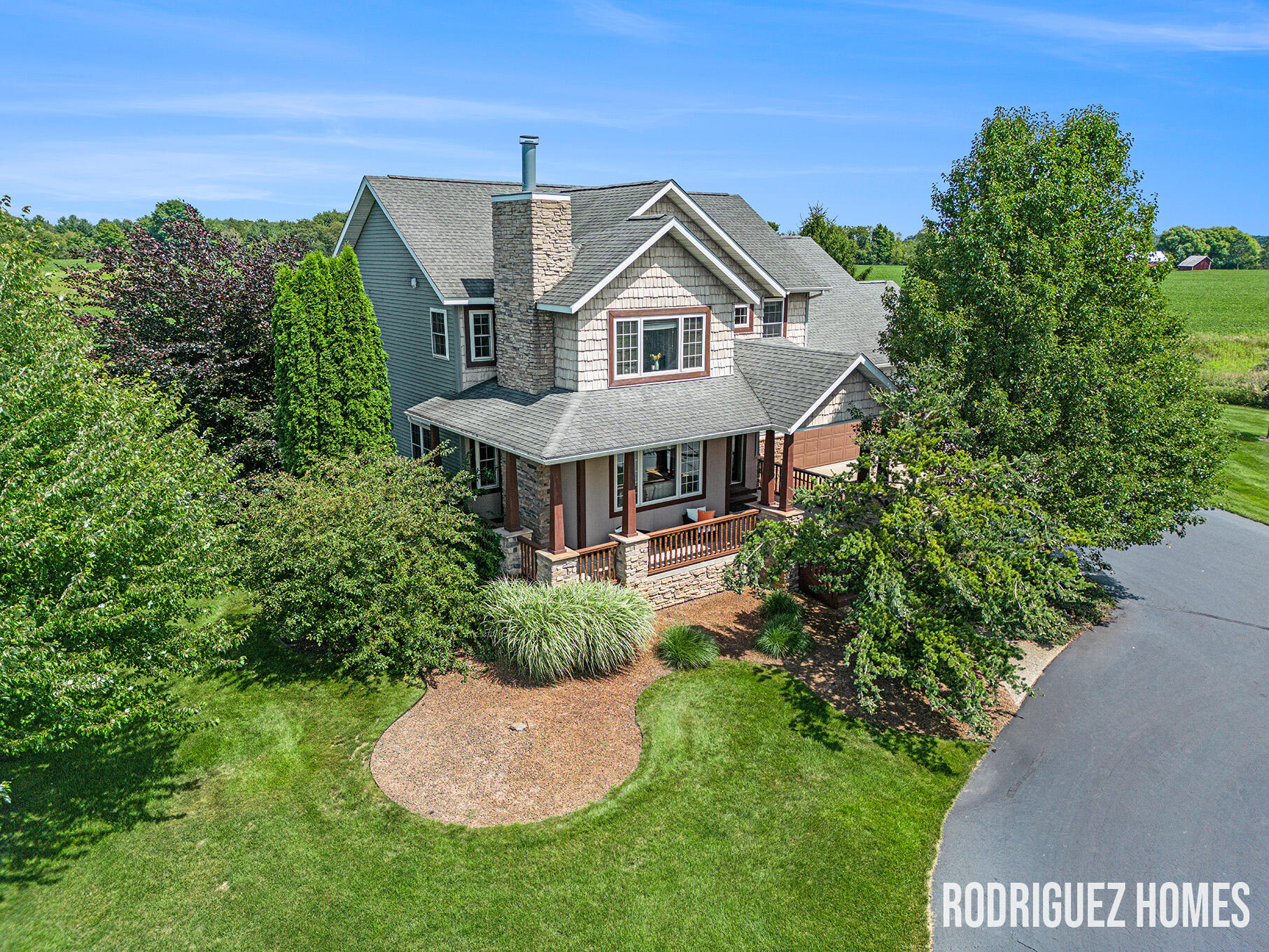 10600 Whispering Waters Lane SE