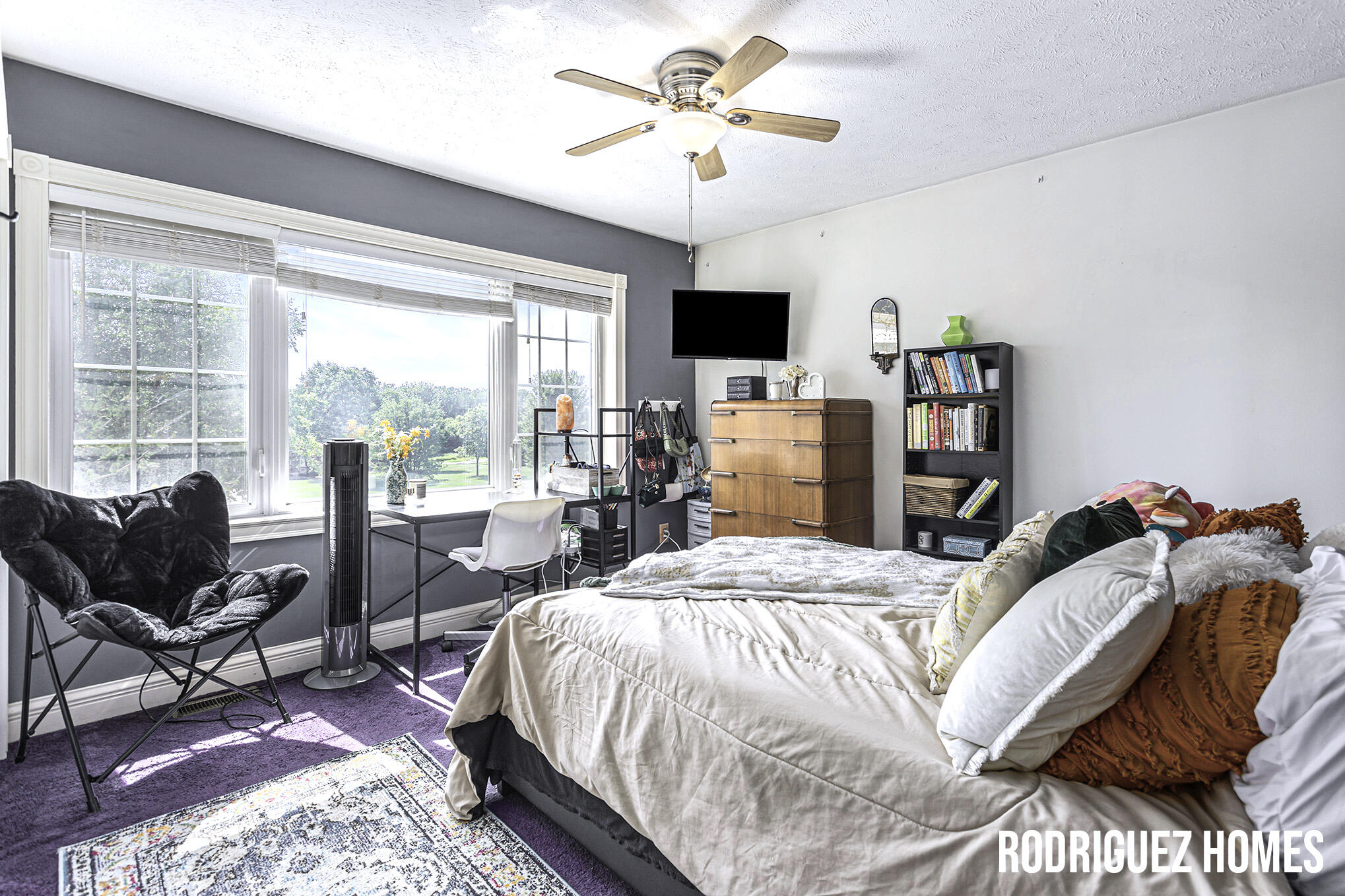 10600 Whispering Waters Lane SE