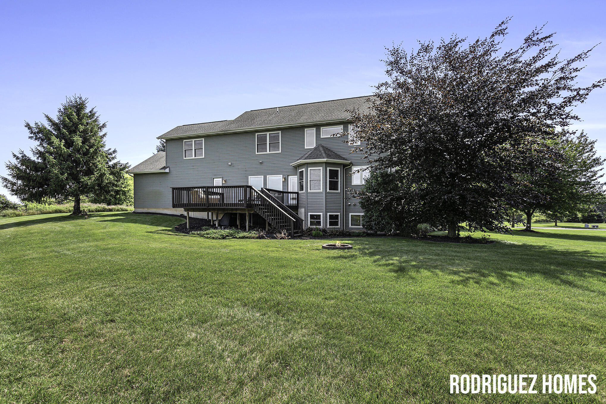 10600 Whispering Waters Lane SE