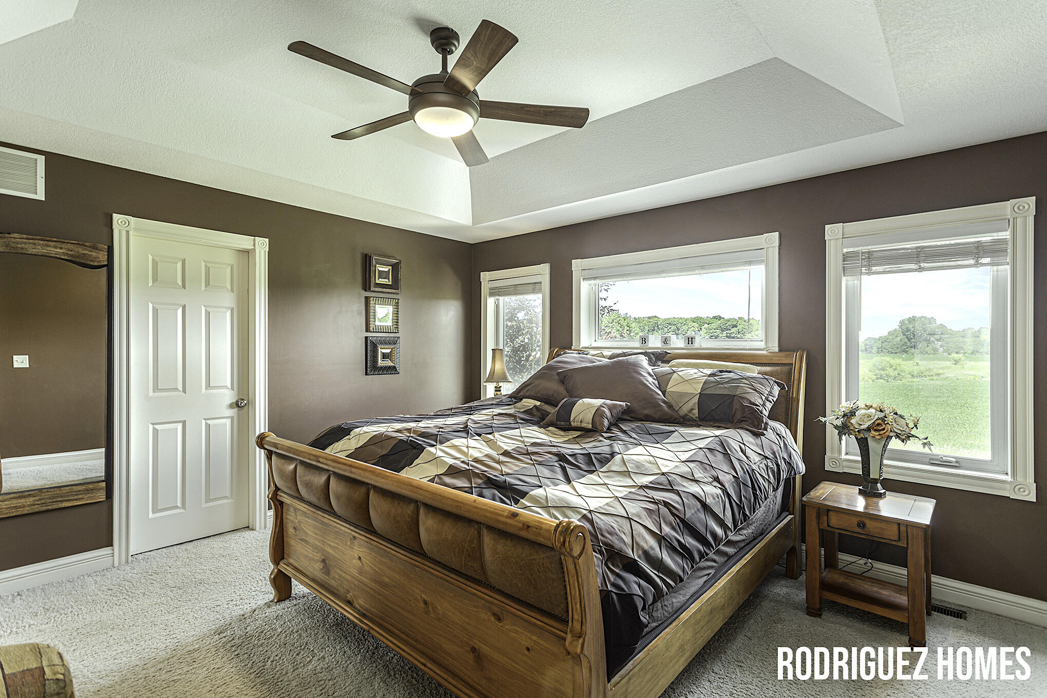 10600 Whispering Waters Lane SE