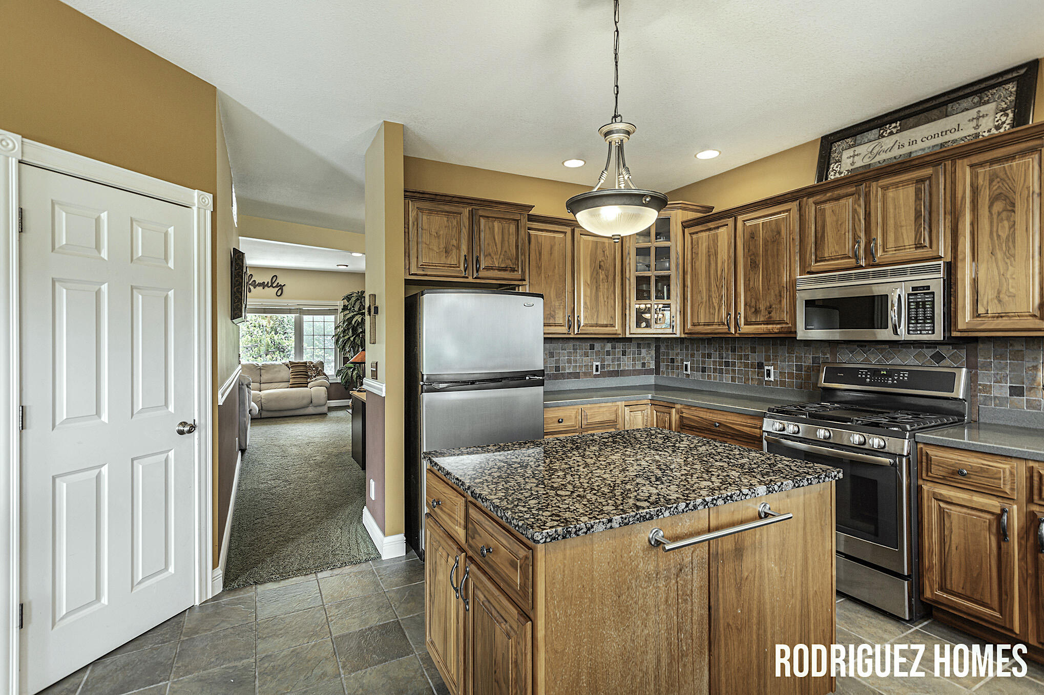 10600 Whispering Waters Lane SE