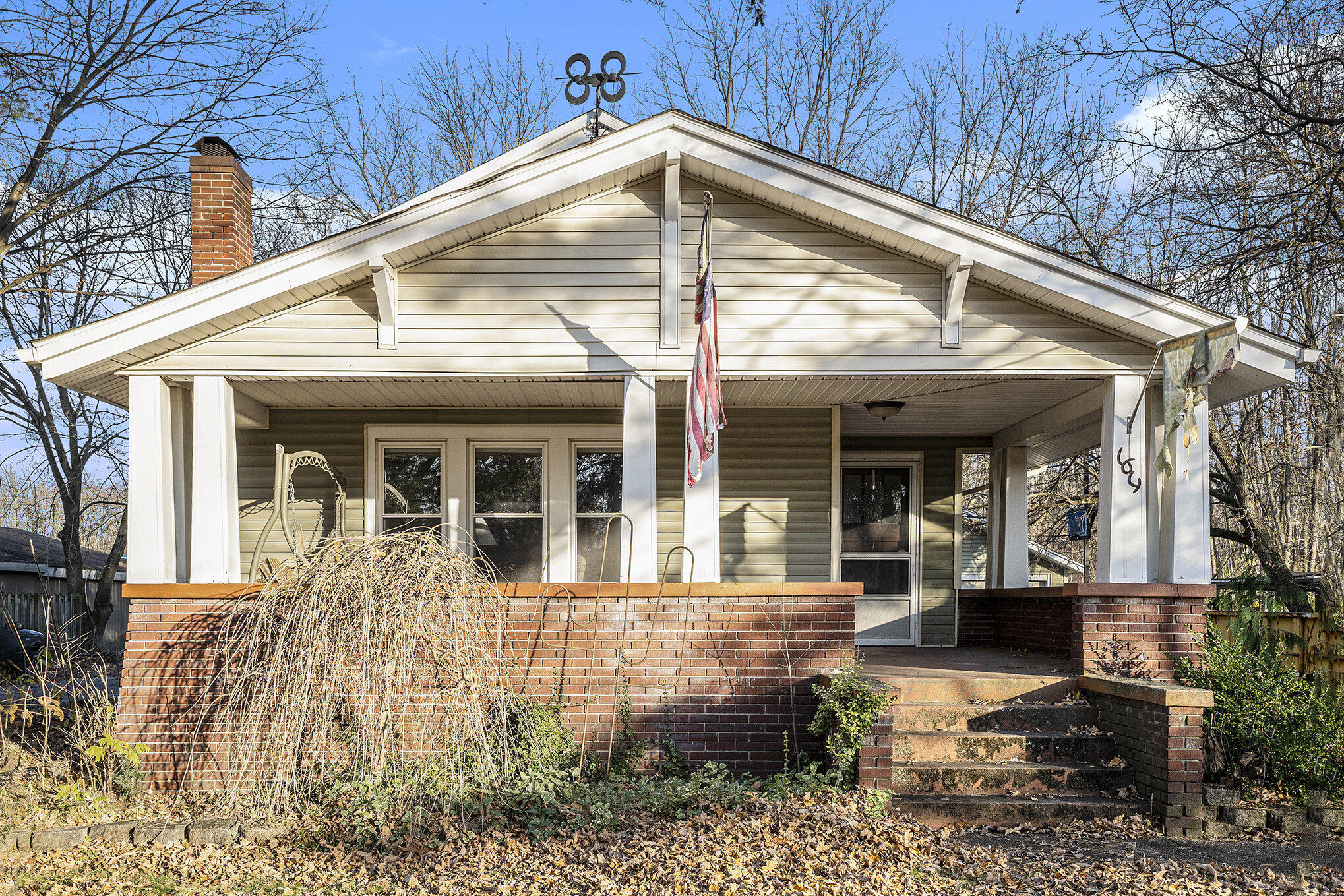 164 Gardner Avenue N