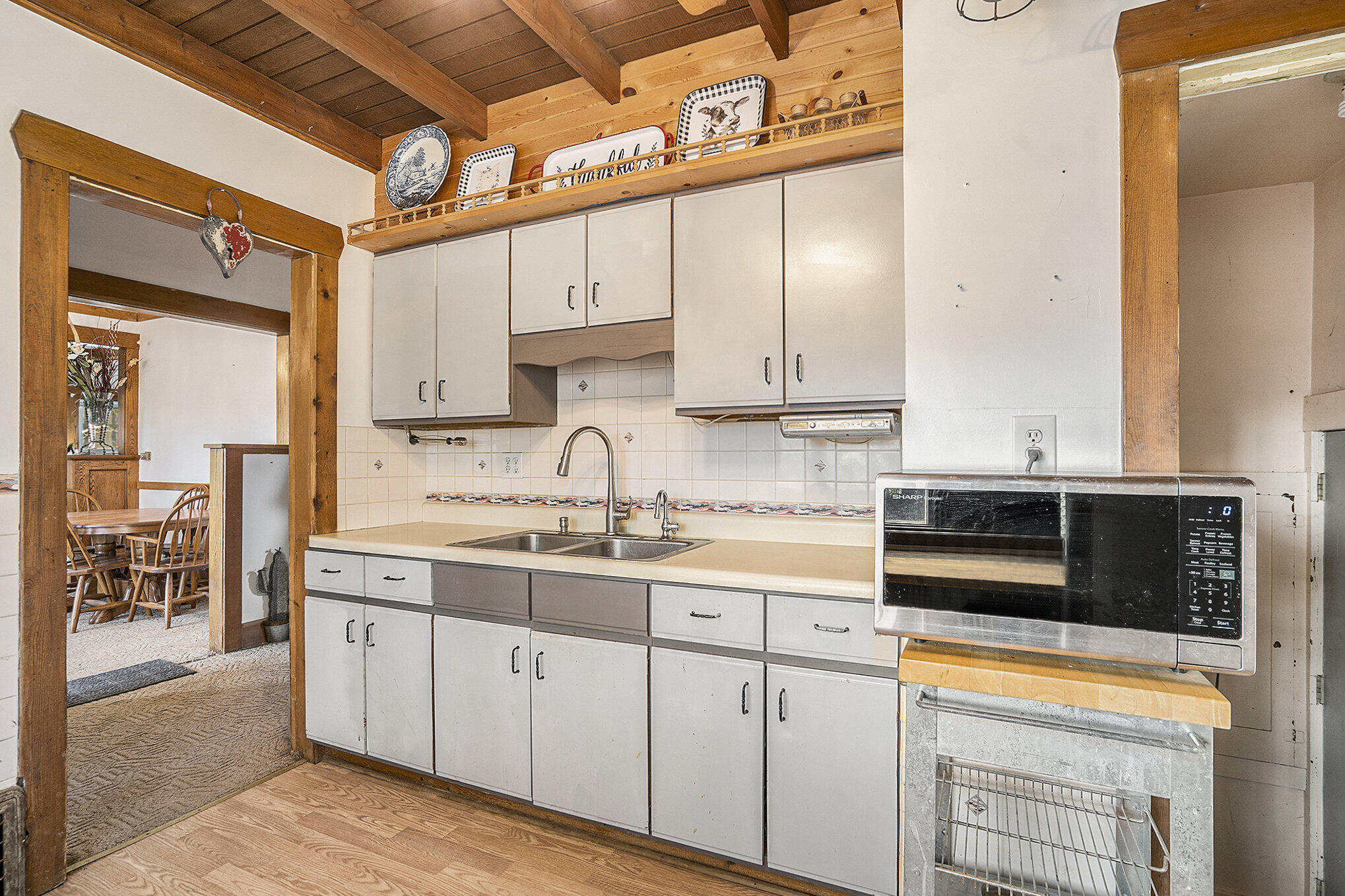 164 Gardner Avenue N