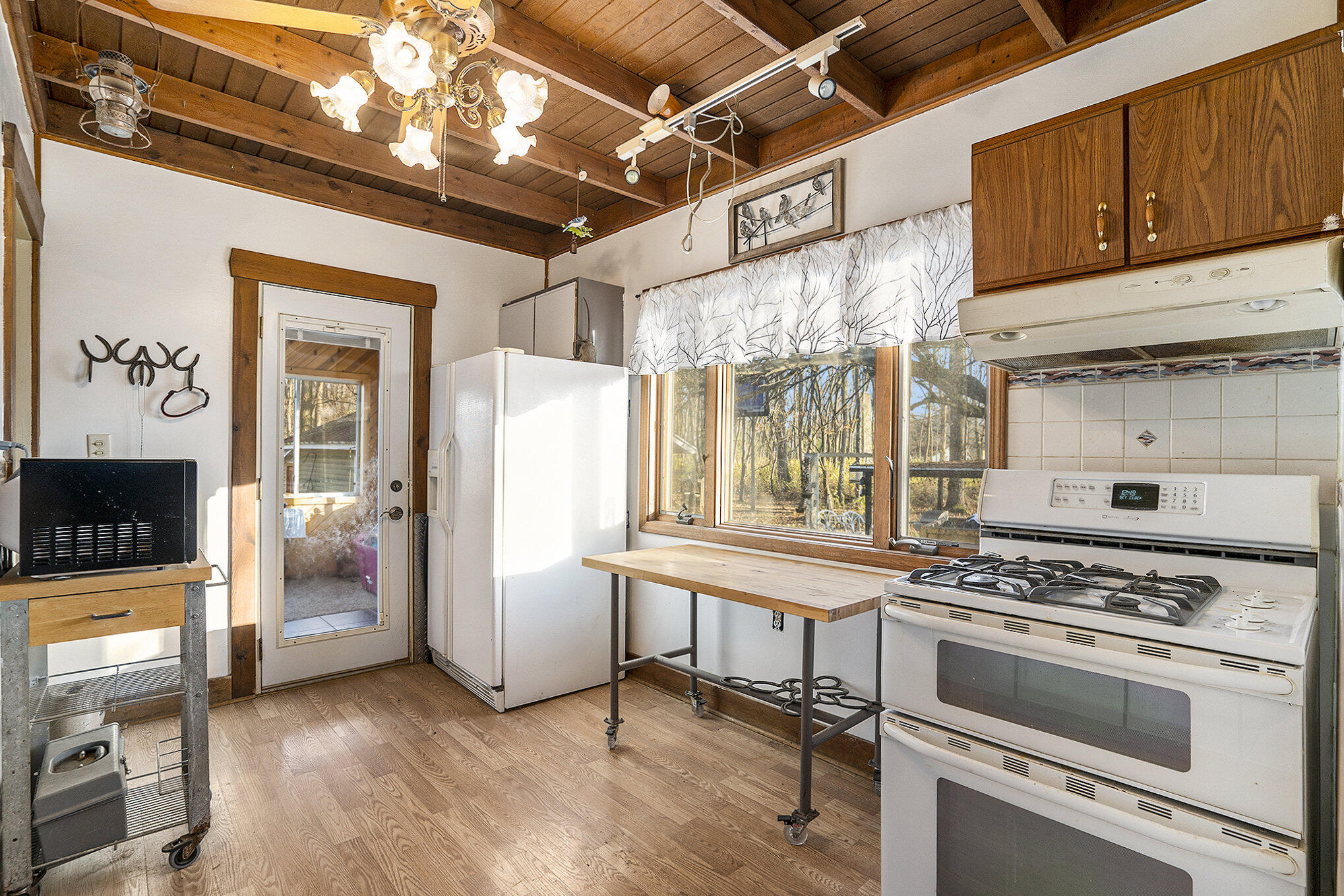 164 Gardner Avenue N