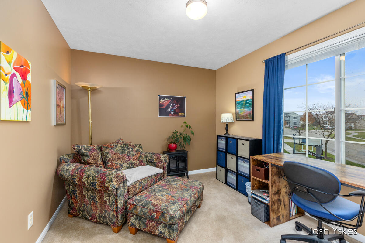 8949 Lenter Drive SE