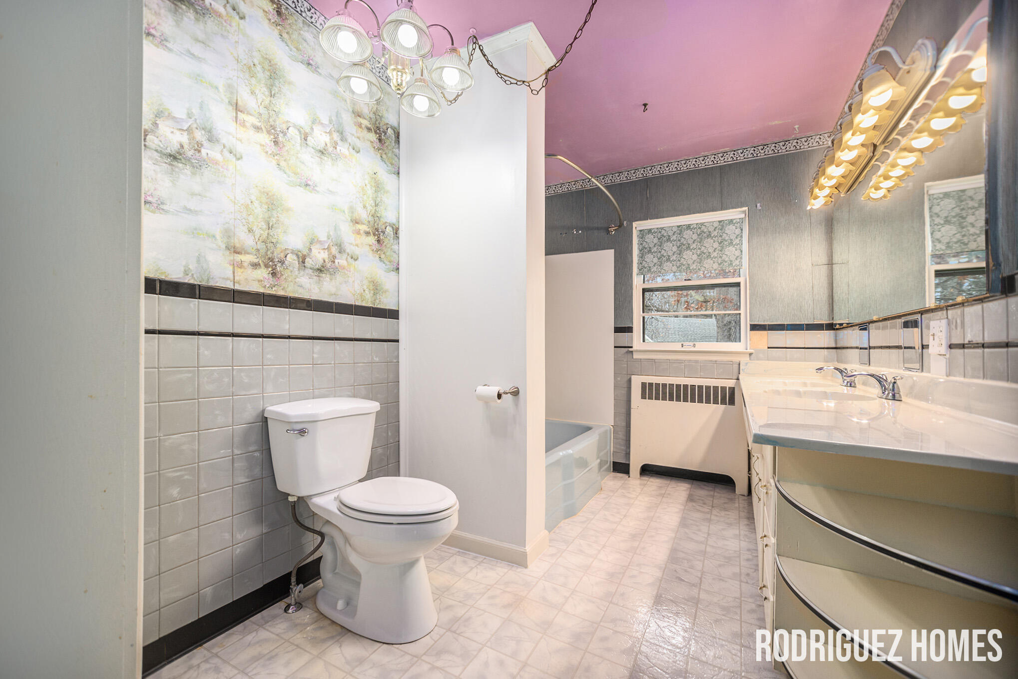 2168 N Manitou Circle