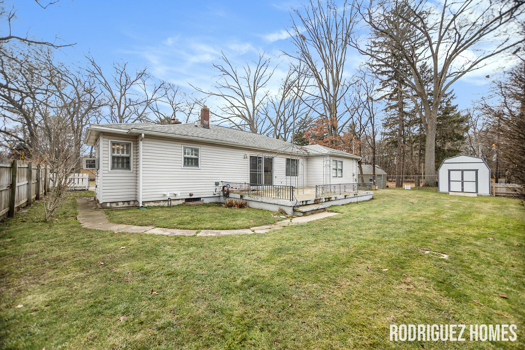 2168 N Manitou Circle