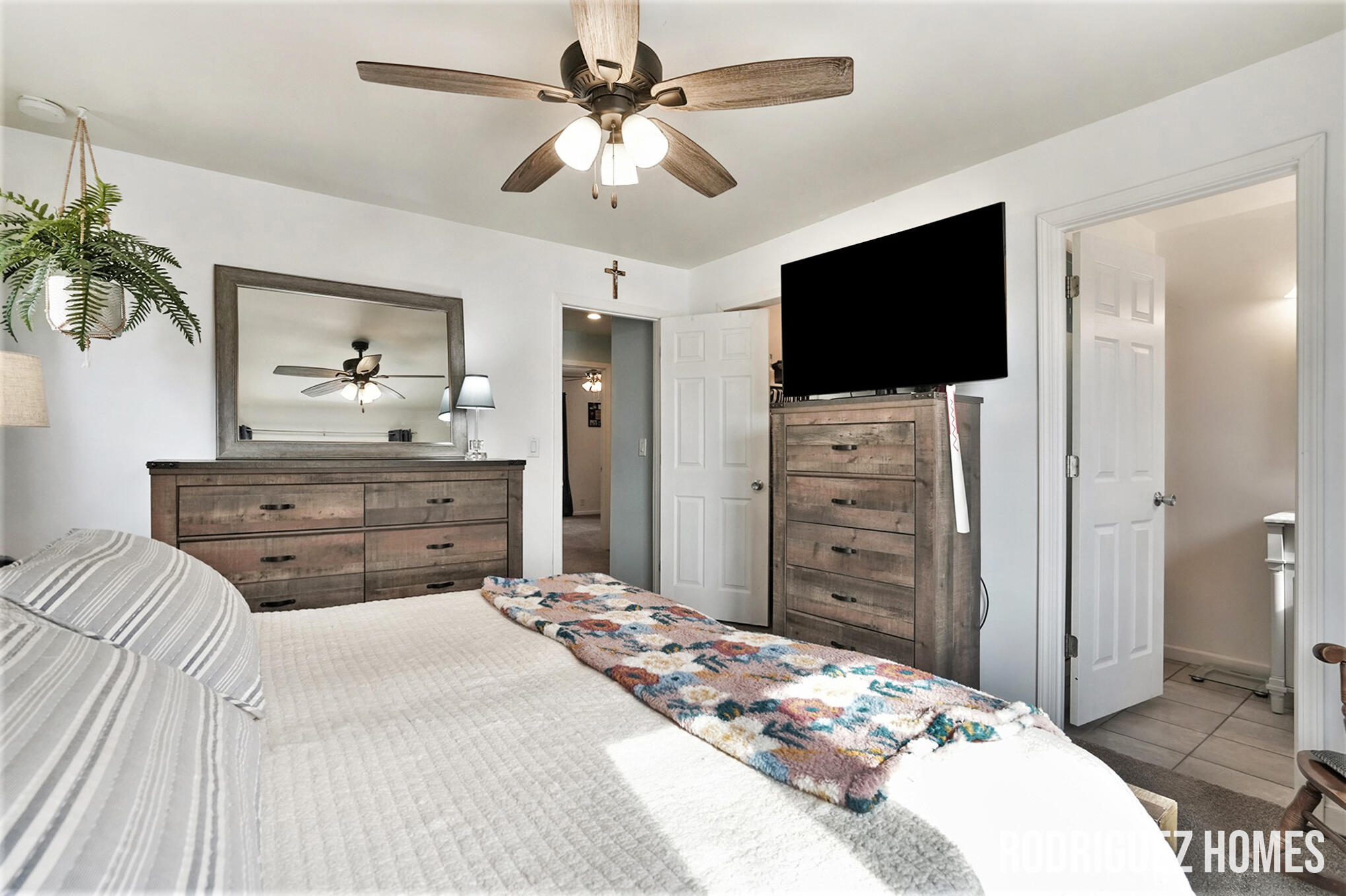 10752 Thornapple Drive