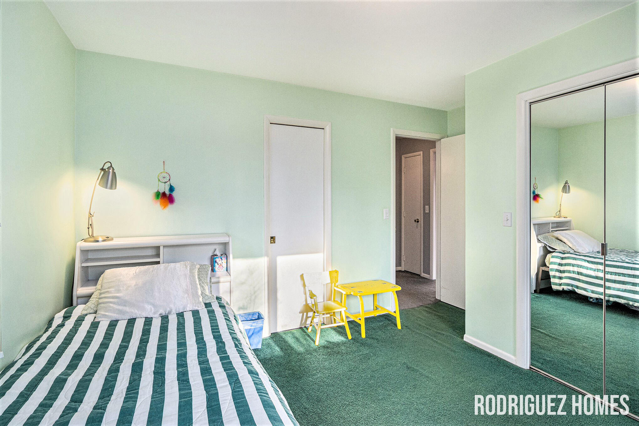 6748 Isabelle Street