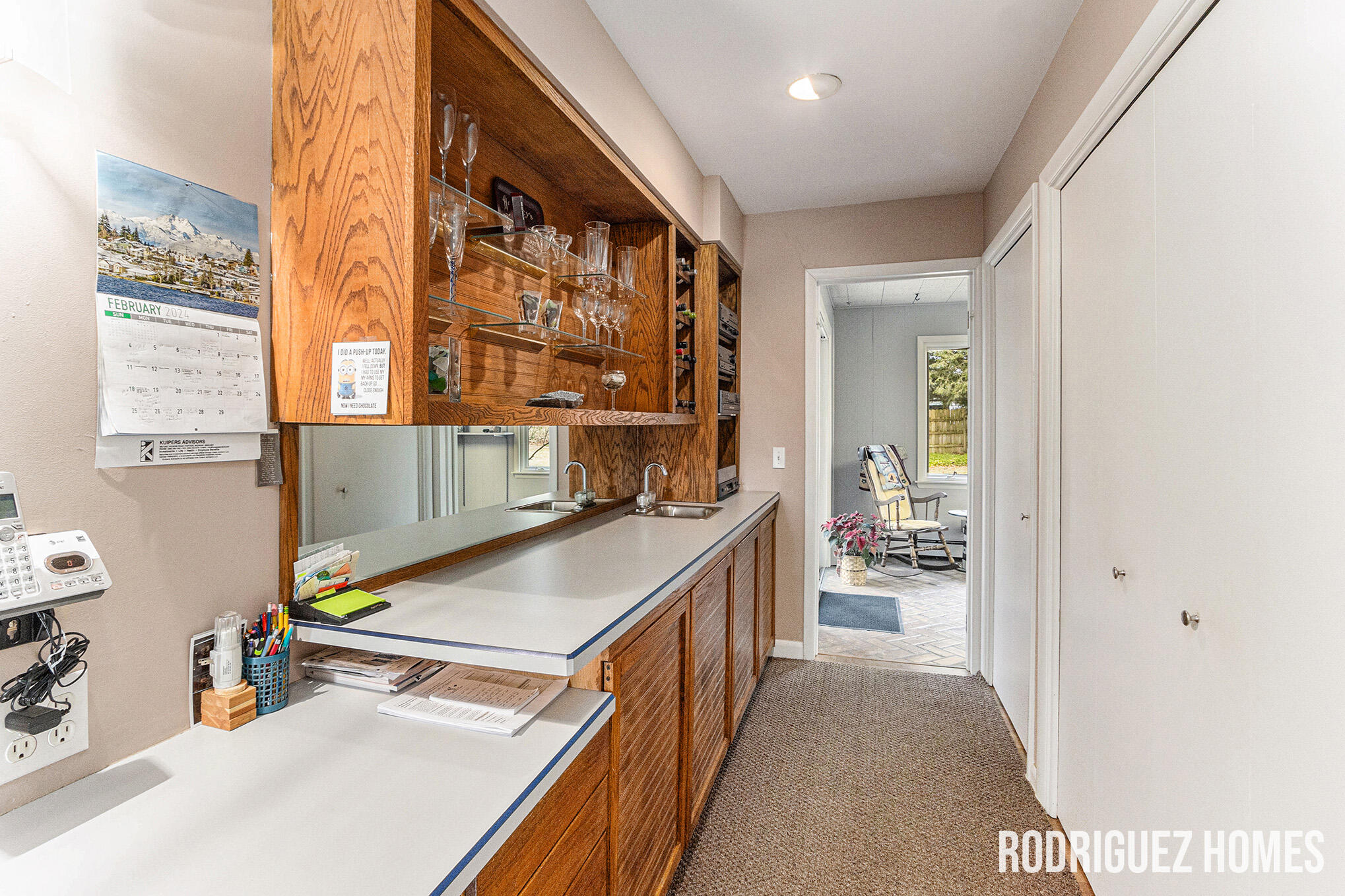 6748 Isabelle Street