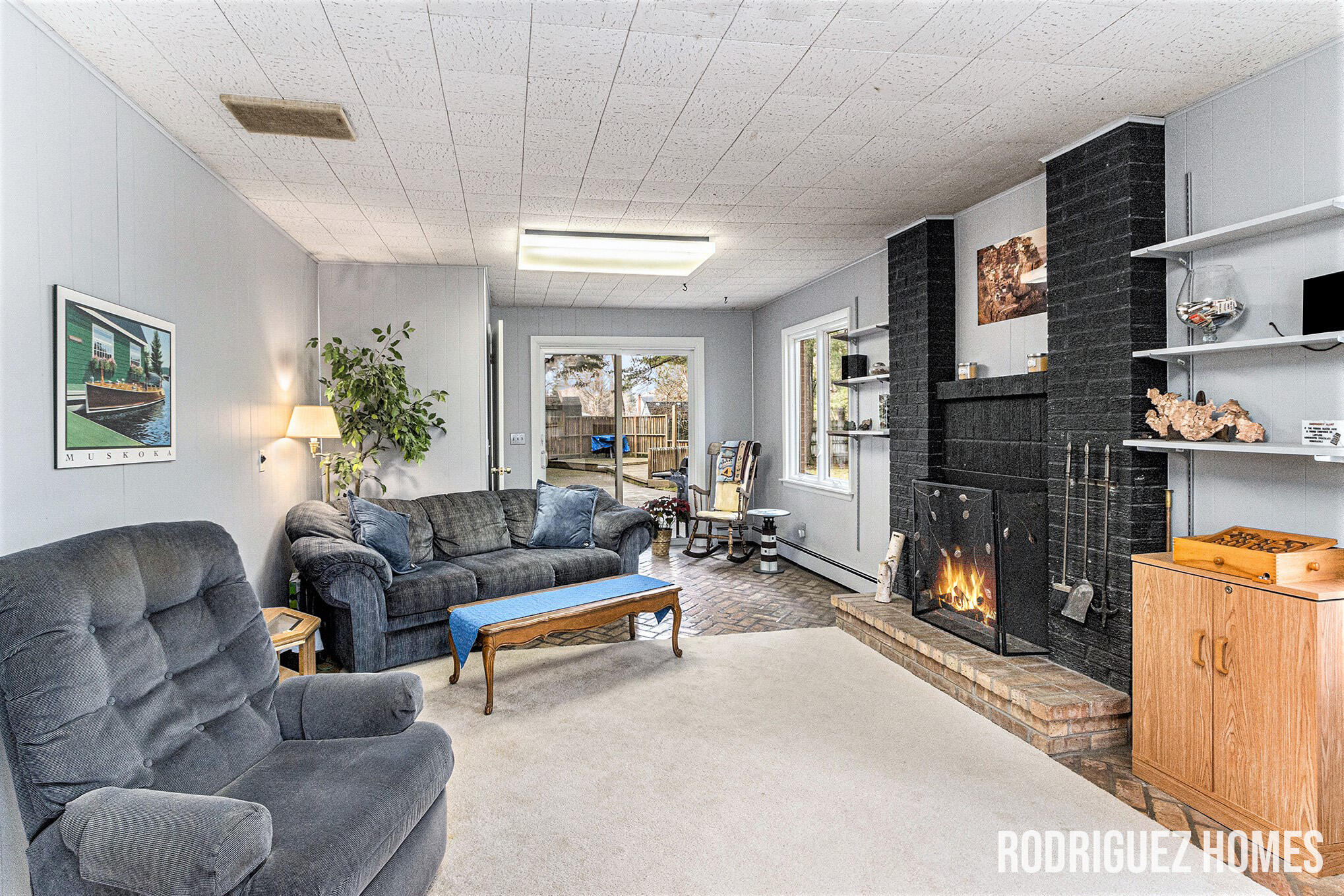 6748 Isabelle Street