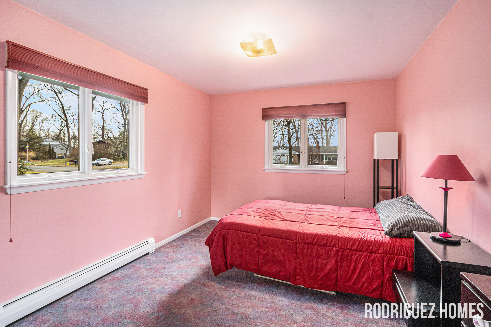 6748 Isabelle Street