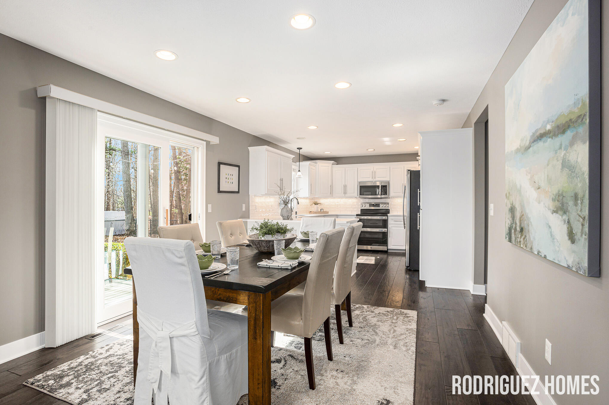 2564 Danton Drive SW