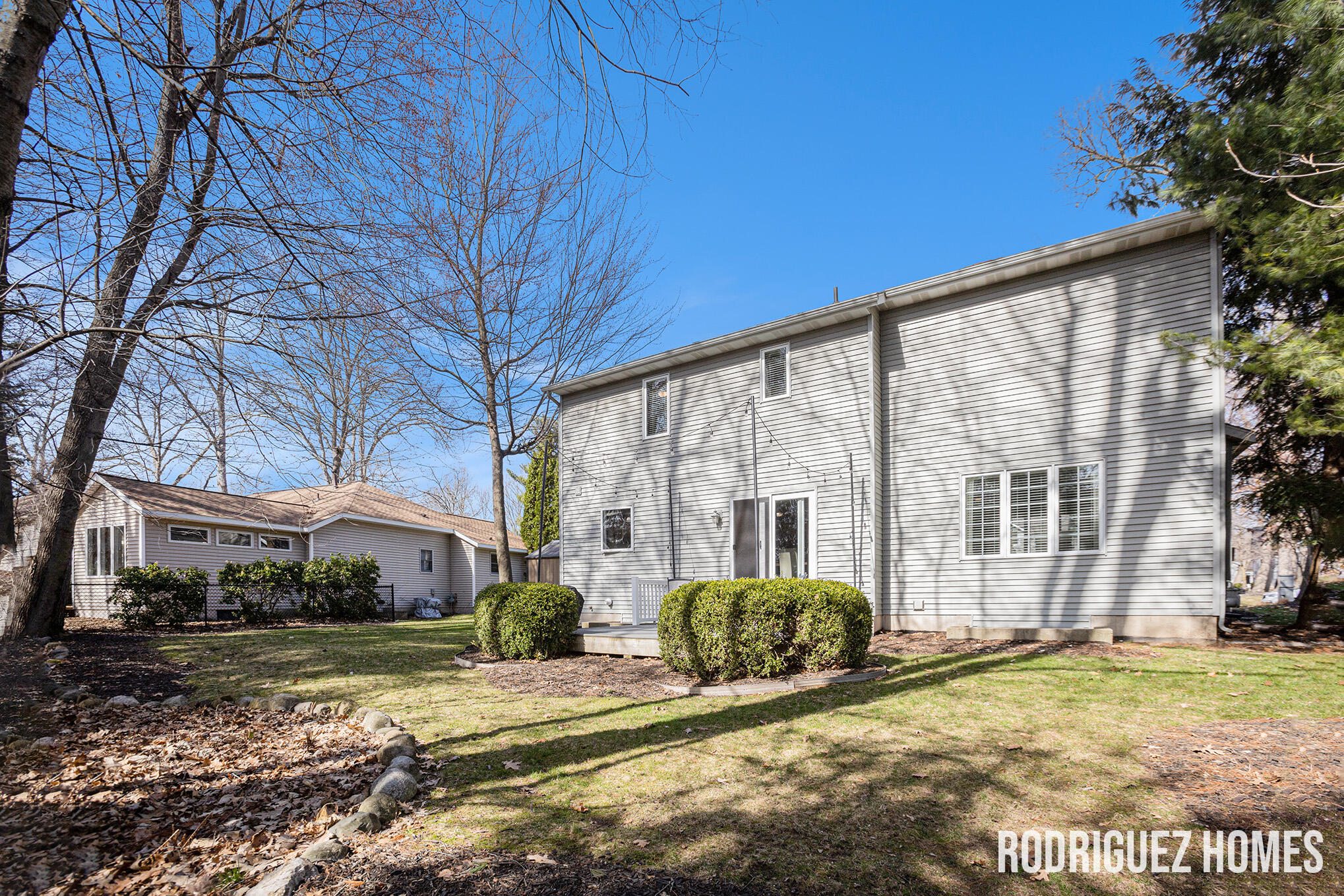 2564 Danton Drive SW