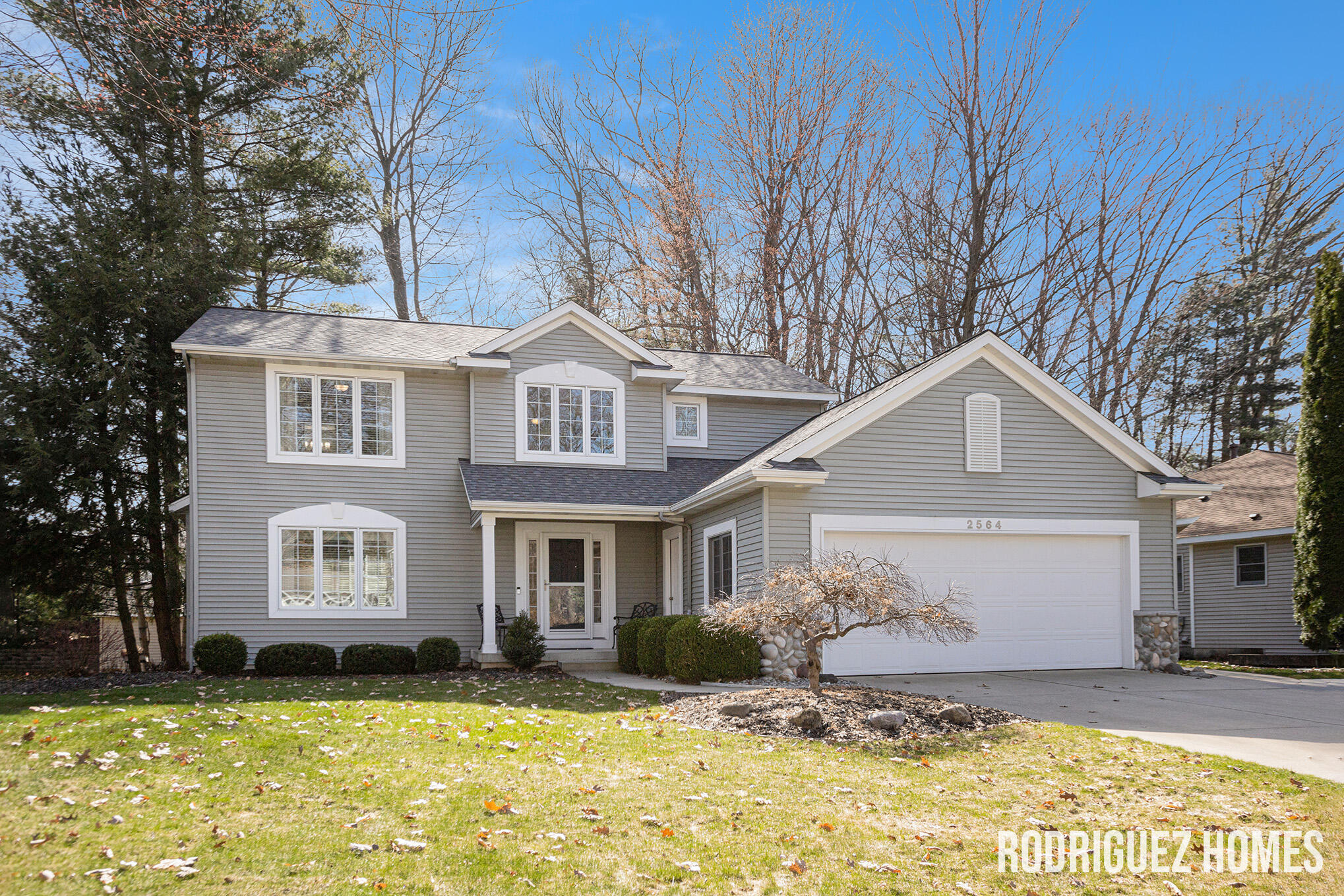 2564 Danton Drive SW