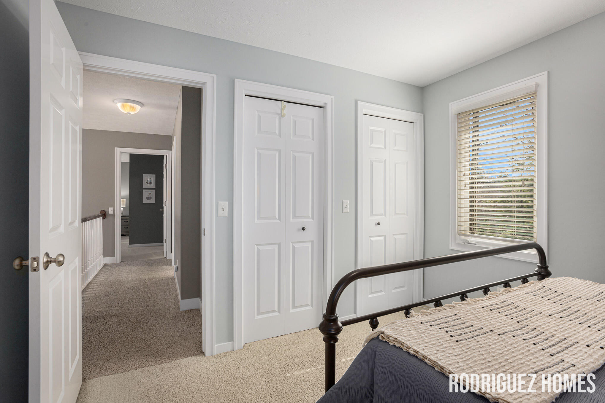 2564 Danton Drive SW