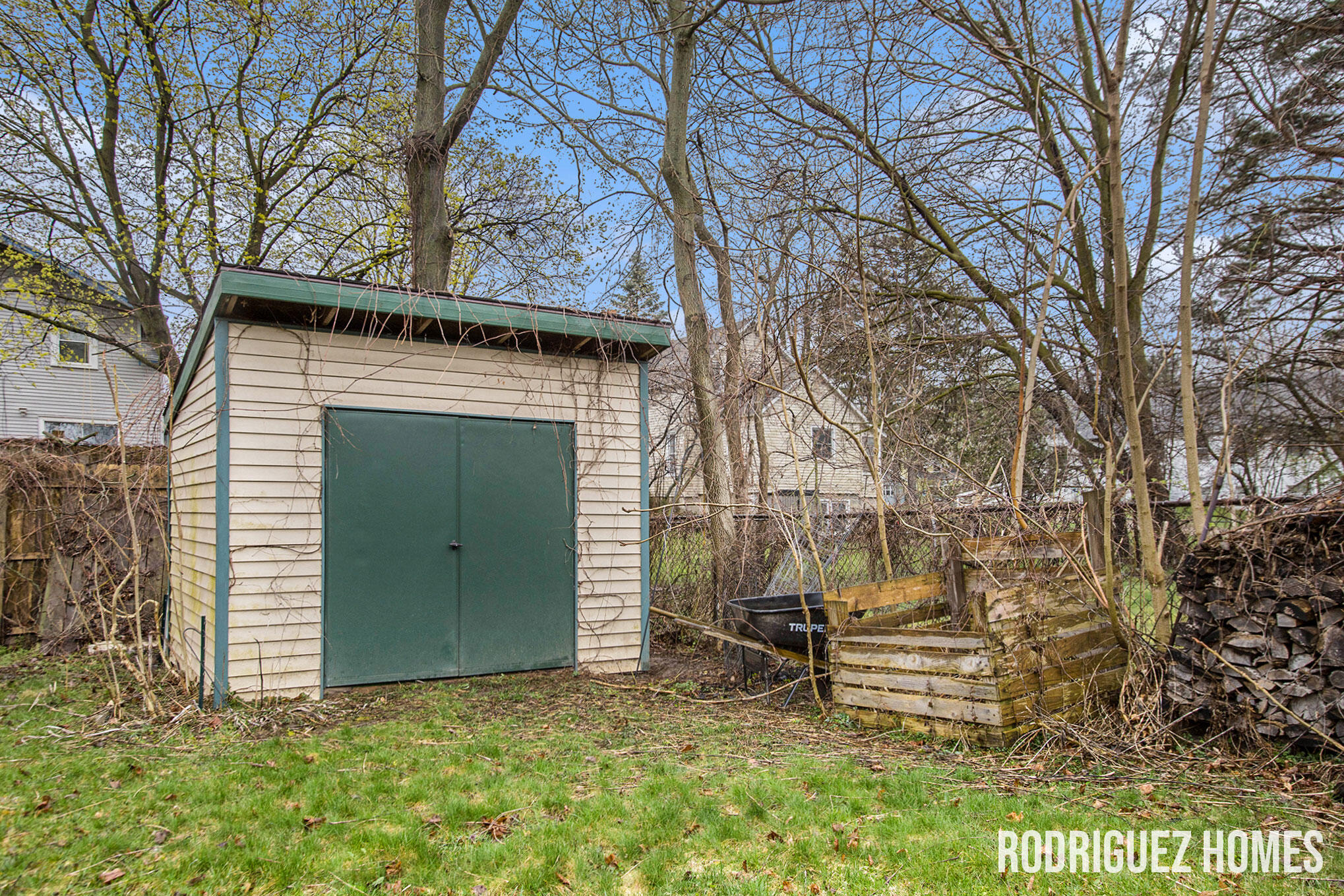 144 Rosemary Street SE