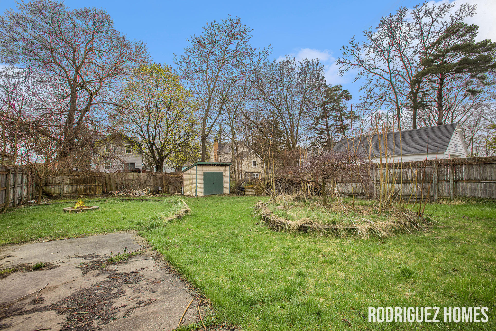 144 Rosemary Street SE