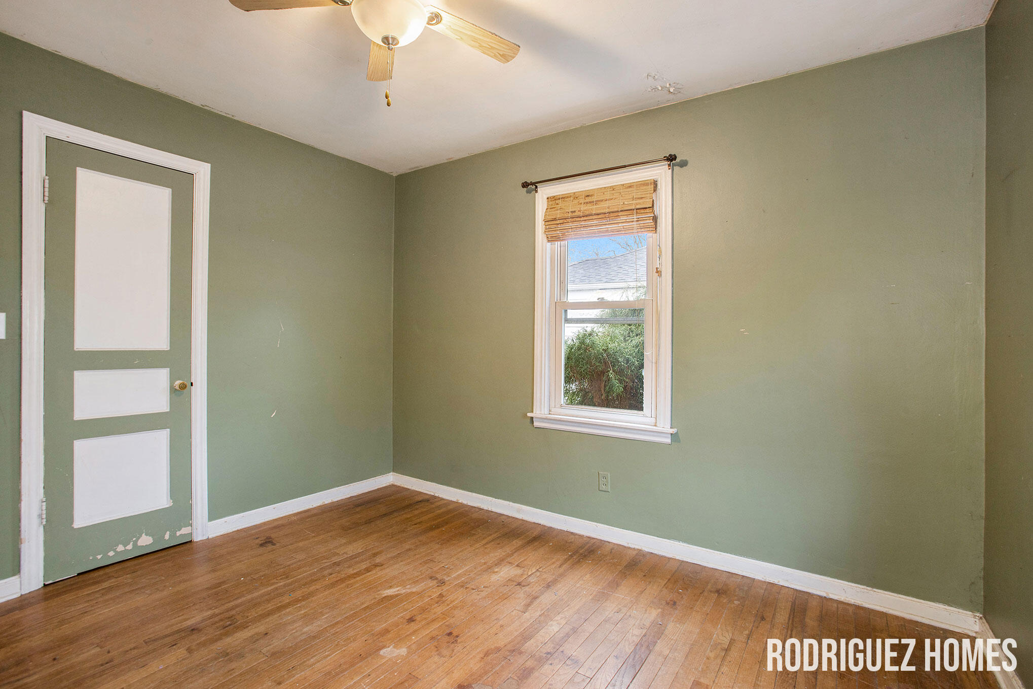 144 Rosemary Street SE